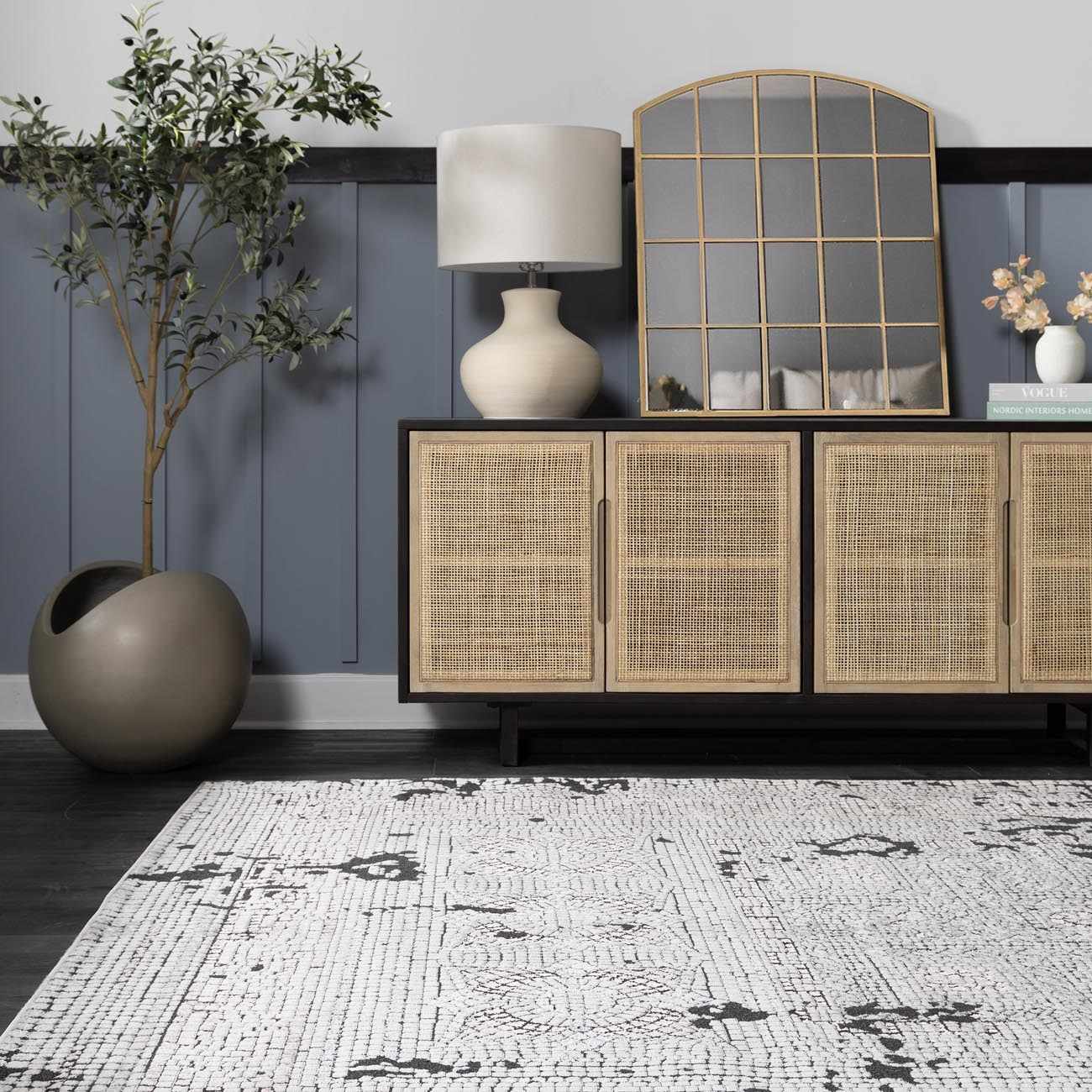 Venezia VNZ-2301 Machine Woven Rug