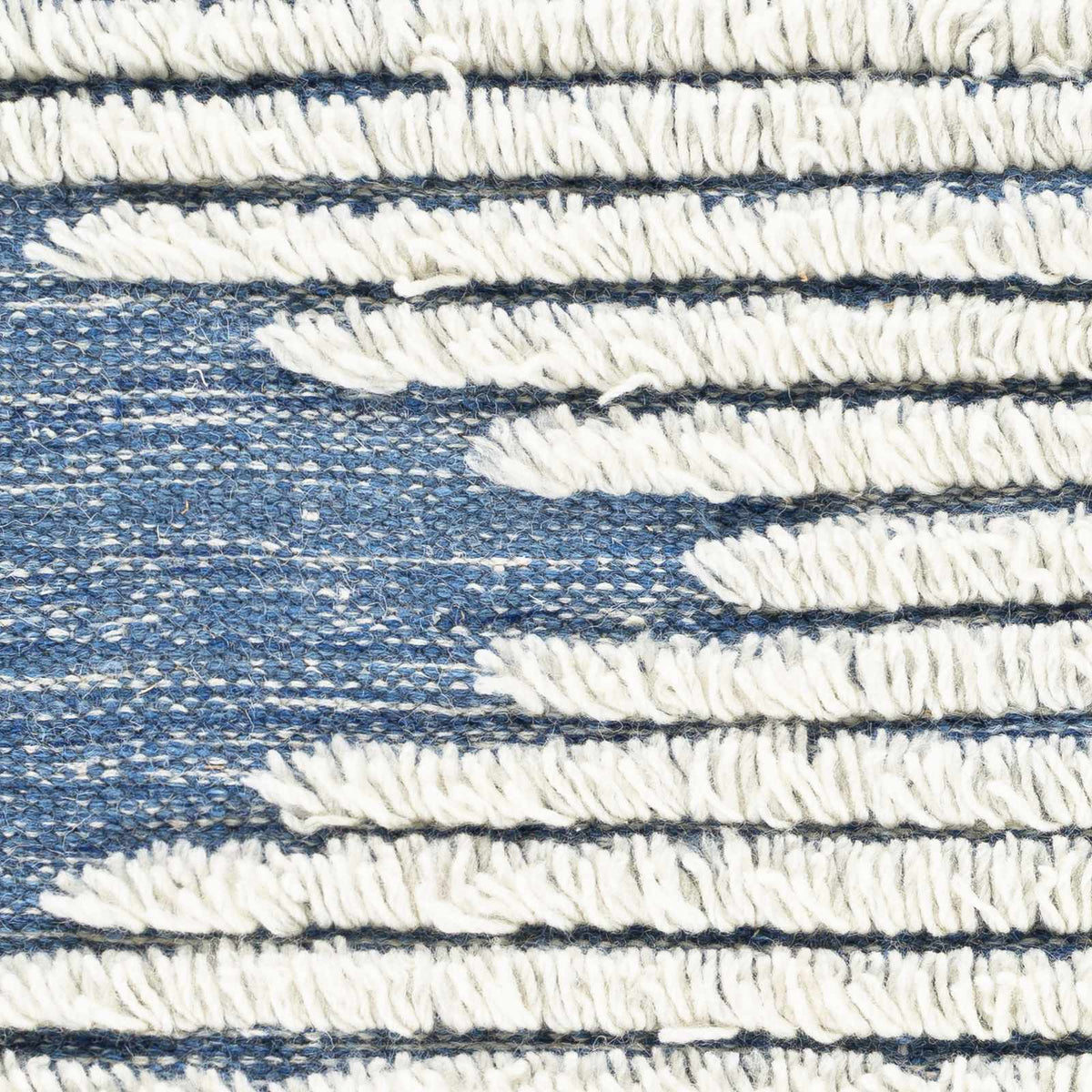 Apache APA-2310 Hand Woven Rug