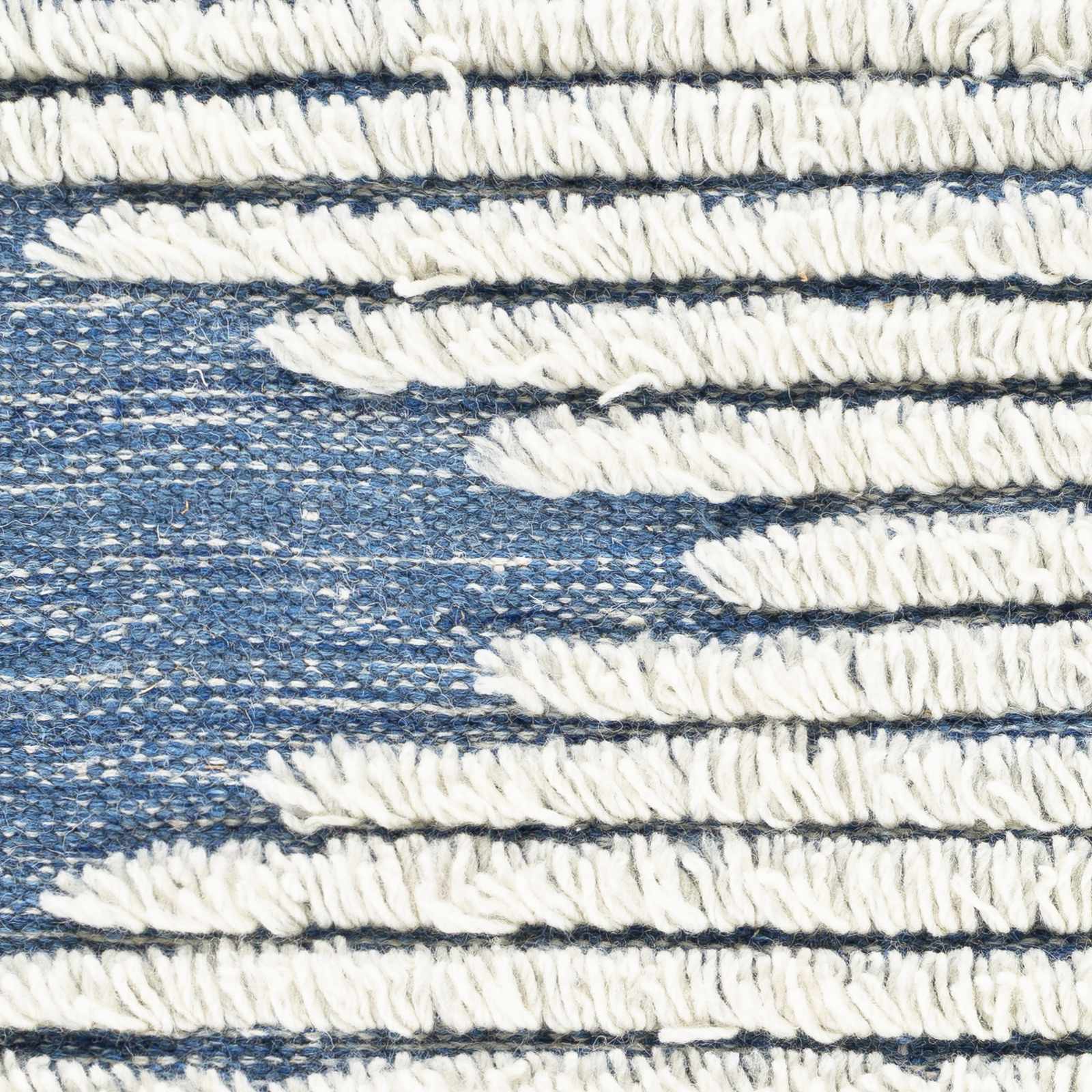 Apache APA-2310 Hand Woven Rug