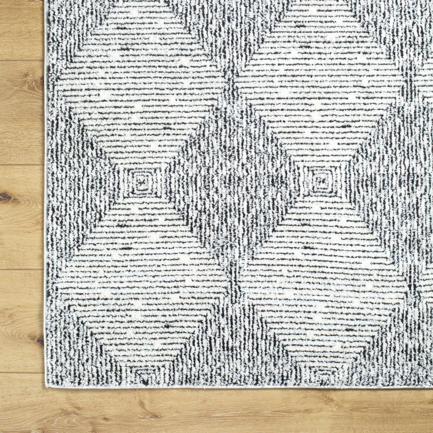 Freud FEU-2332 Machine Woven Rug
