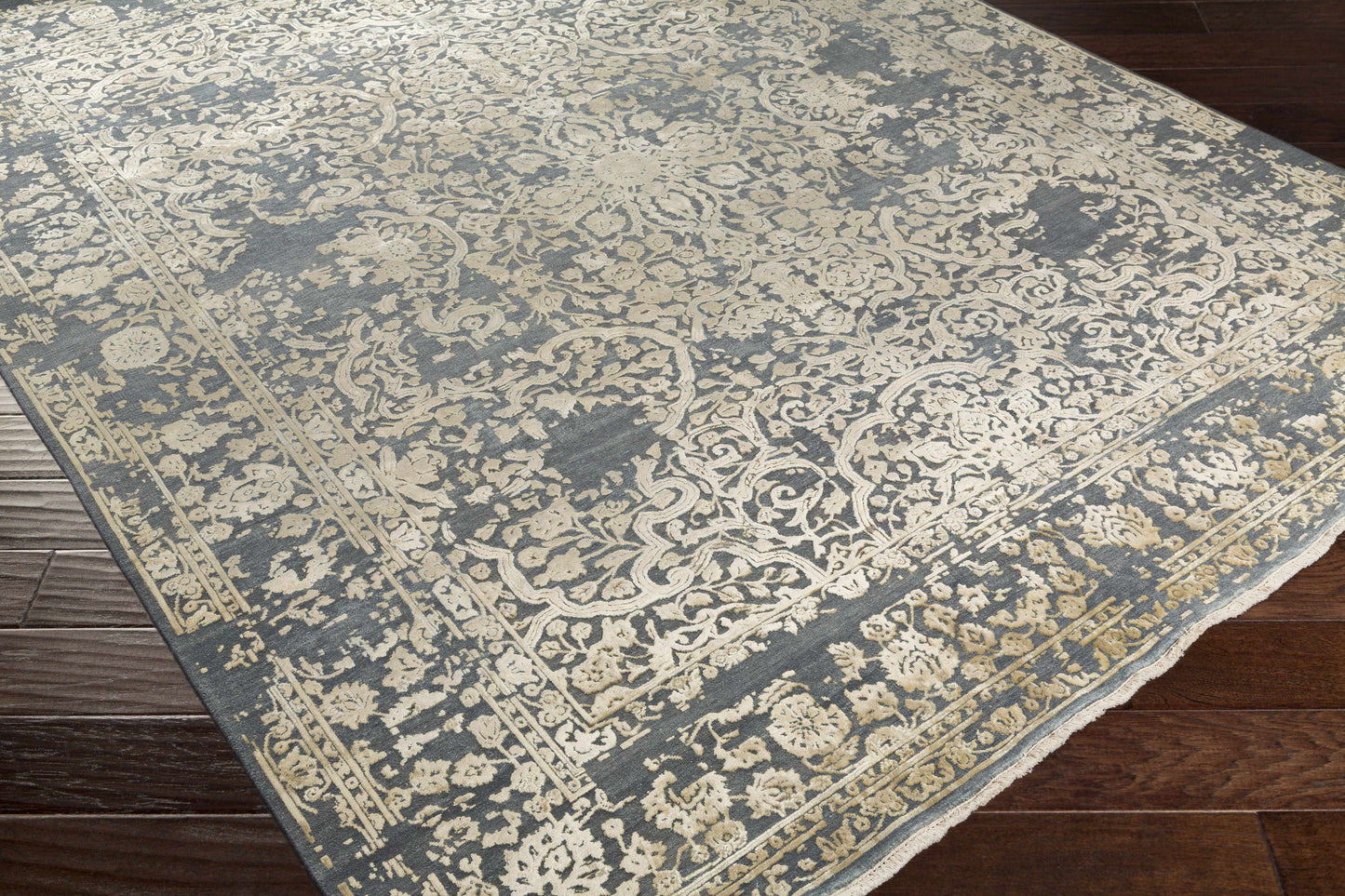 Desiree DSR-1001 Hand Knotted Rug