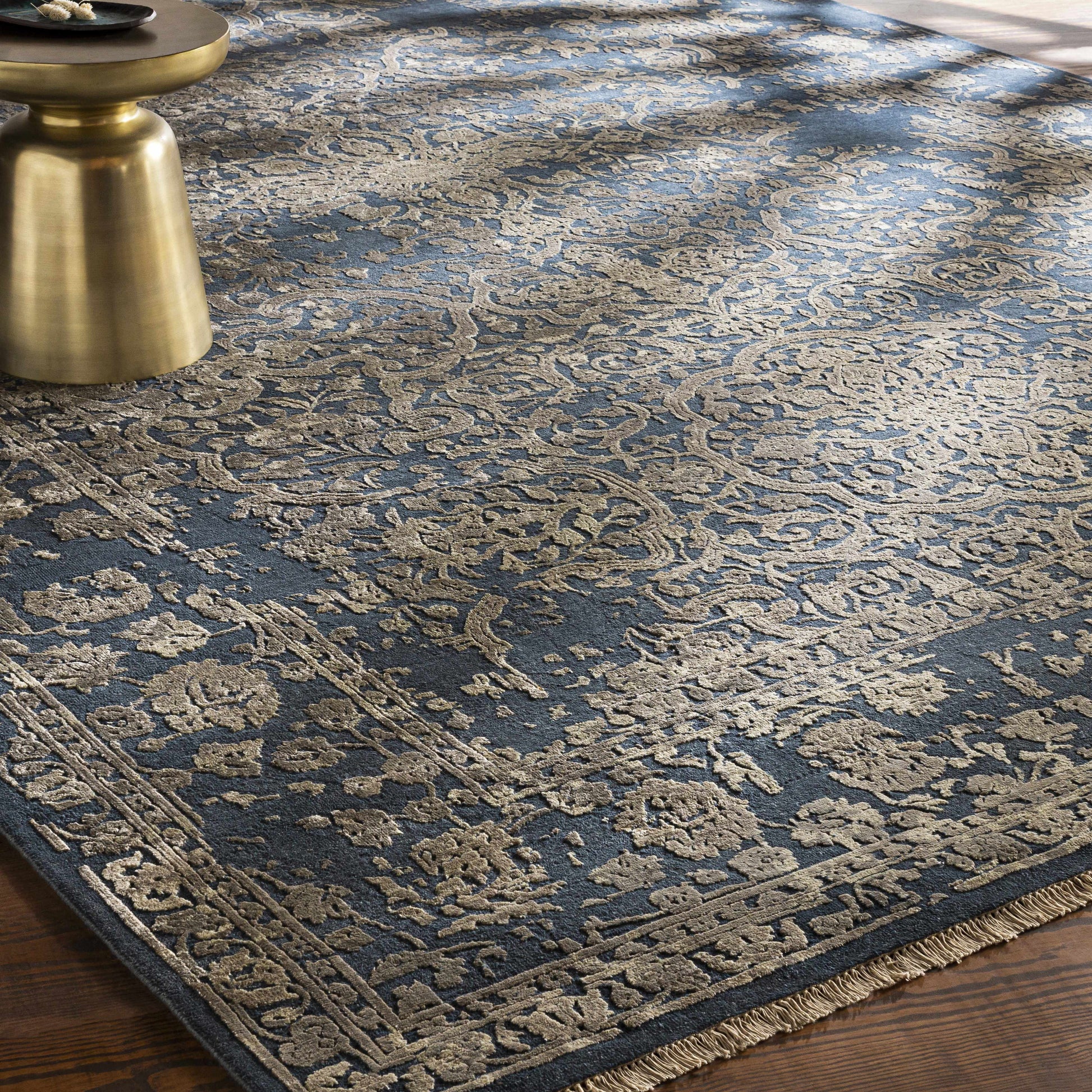 Desiree DSR-1001 Hand Knotted Rug