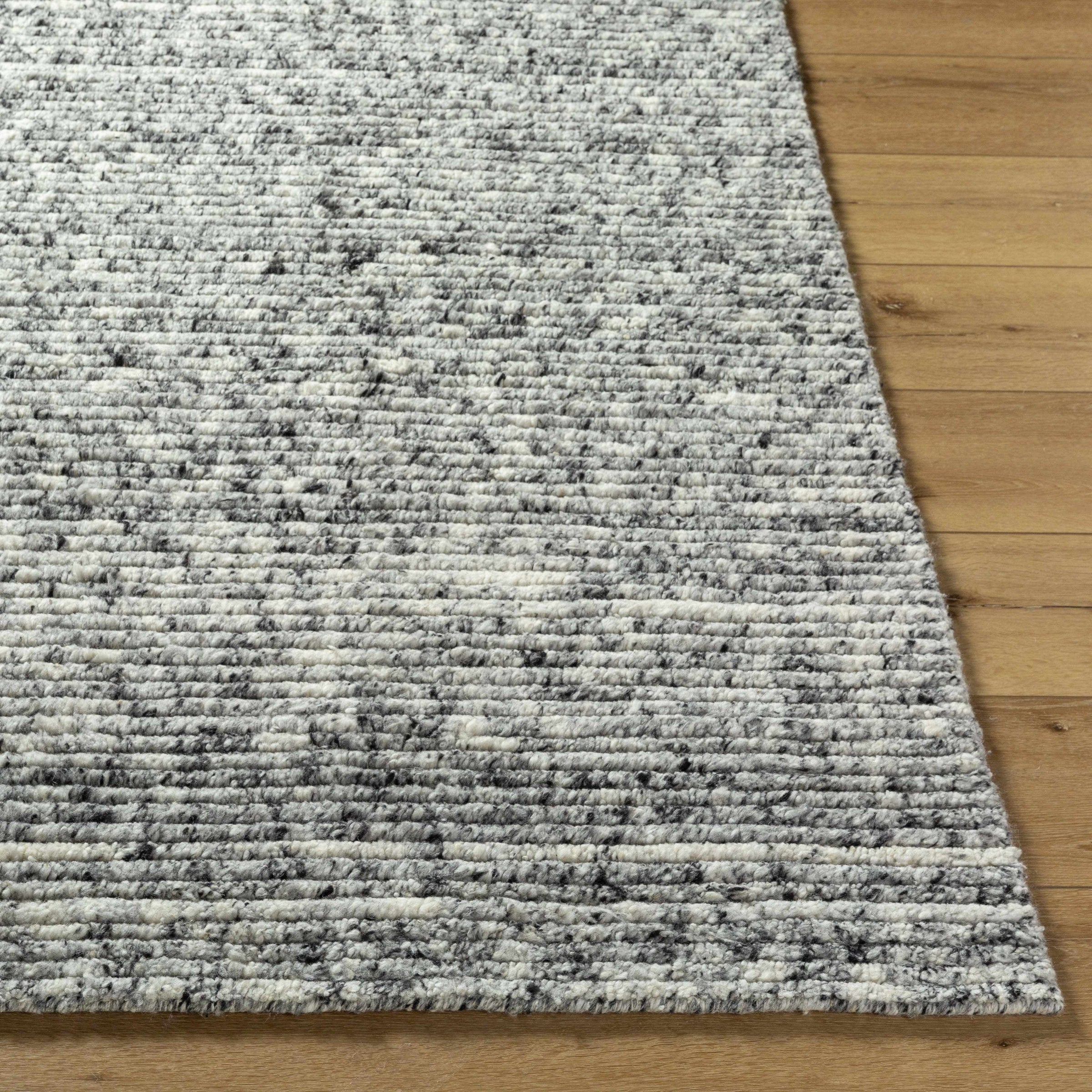 Ronin RIN-2300 Handmade Rug
