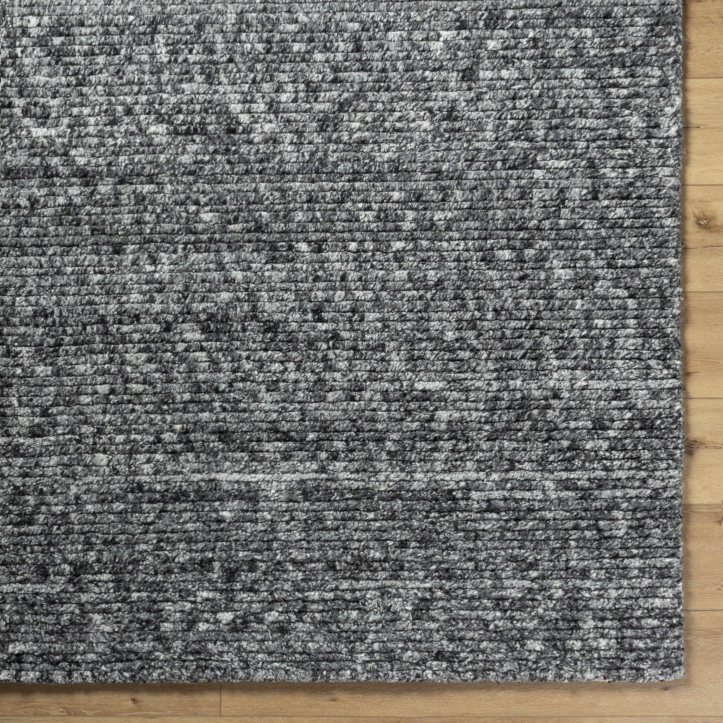 Ronin RIN-2302 Handmade Rug