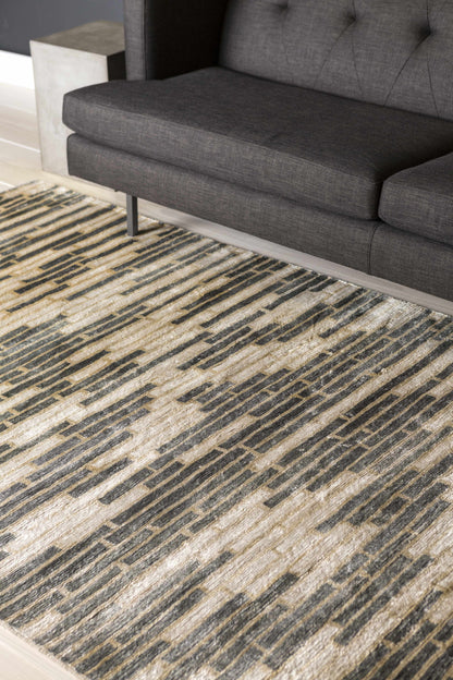 Platinum PLAT-9017 Hand Knotted Rug