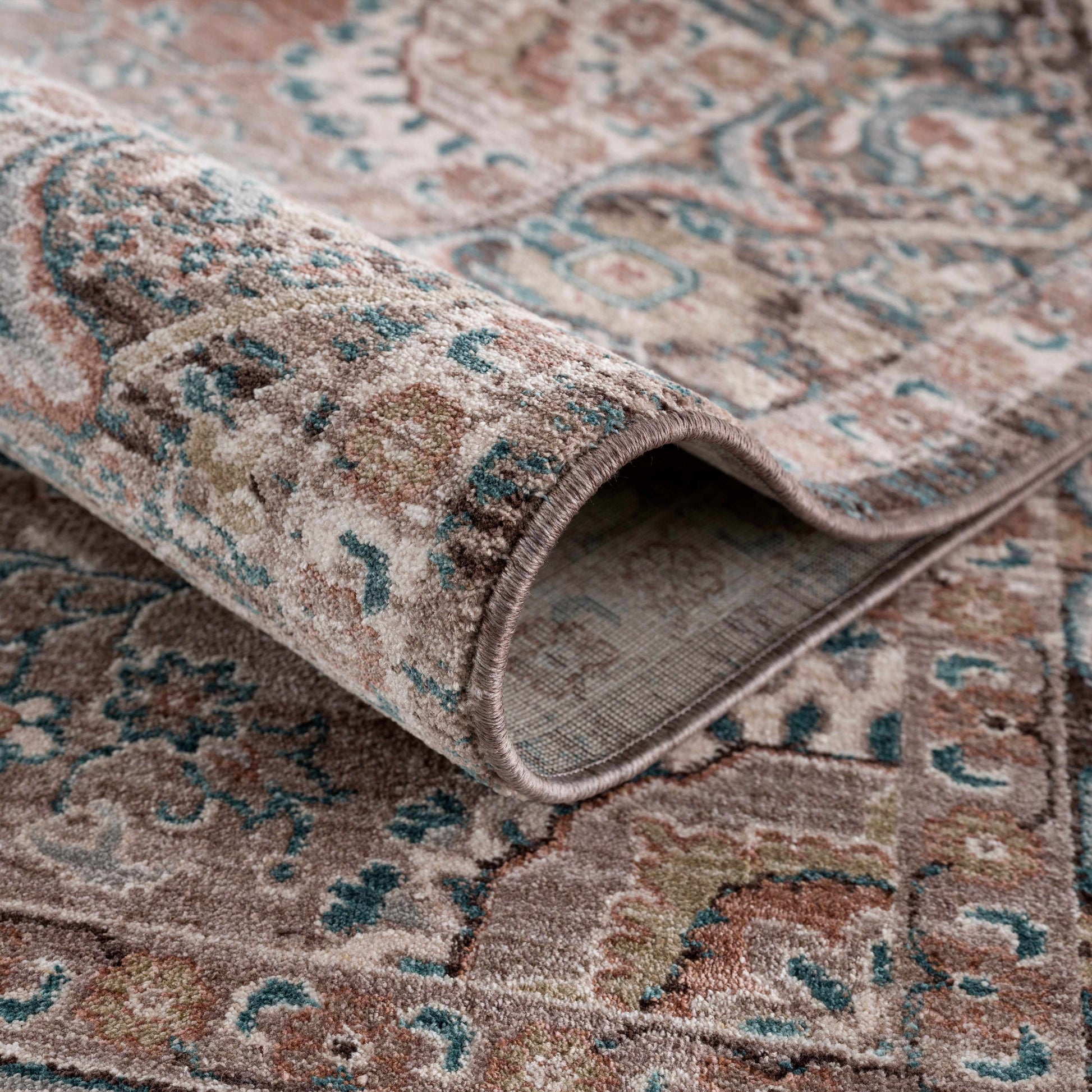 Carlisle CSI-2307 Machine Woven Rug