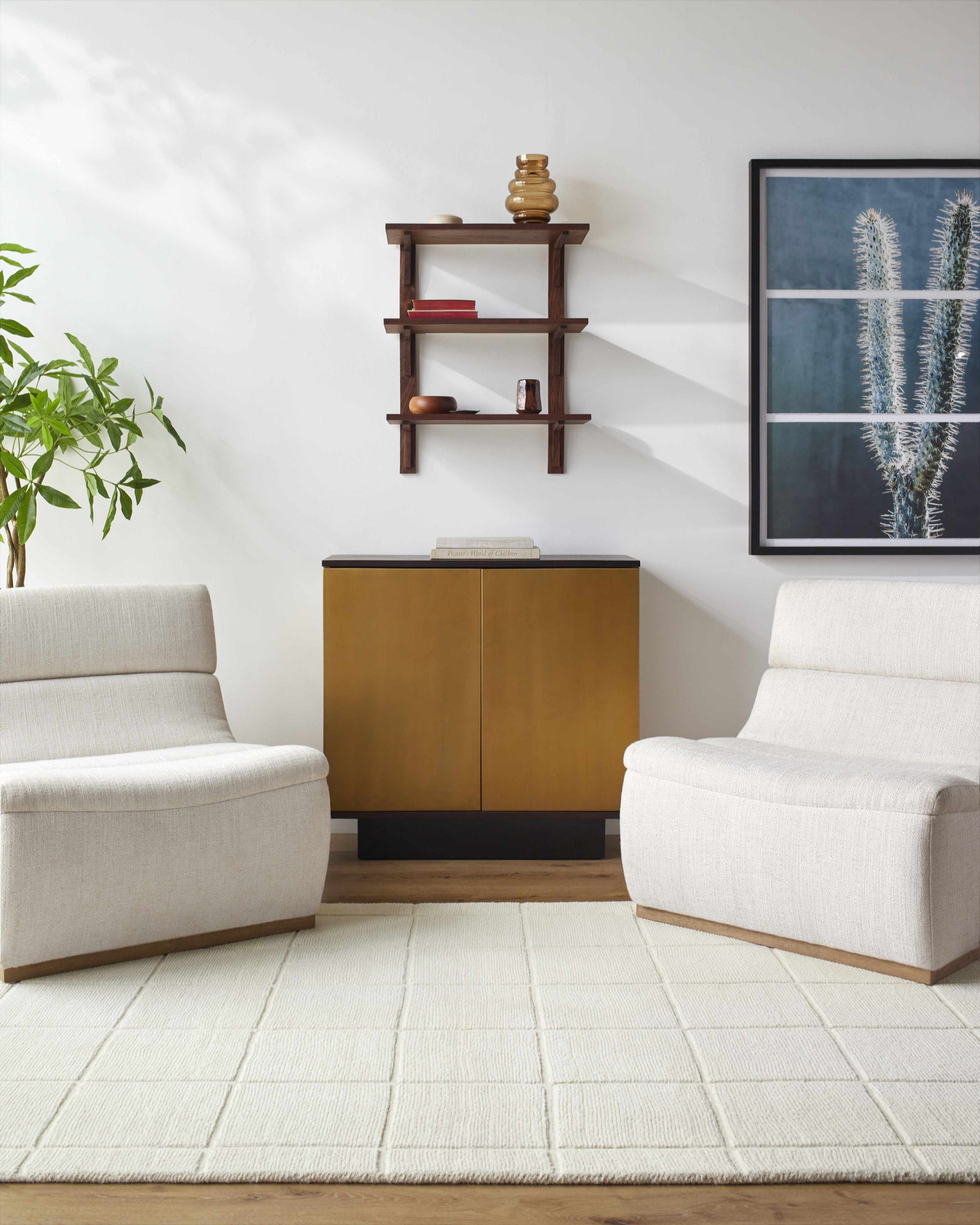 Mystique M-5471 Handmade Rug