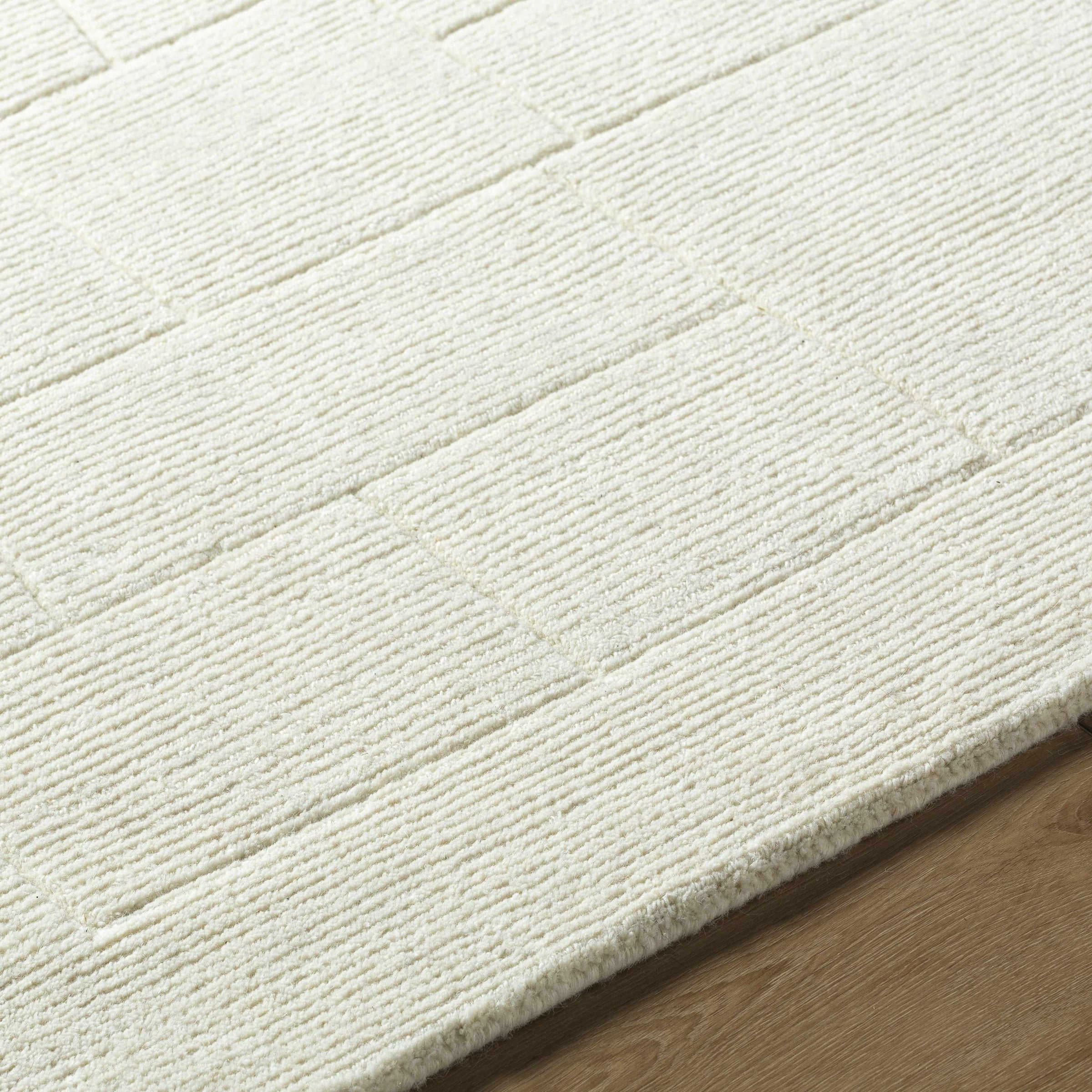 Mystique M-5487 Handmade Rug