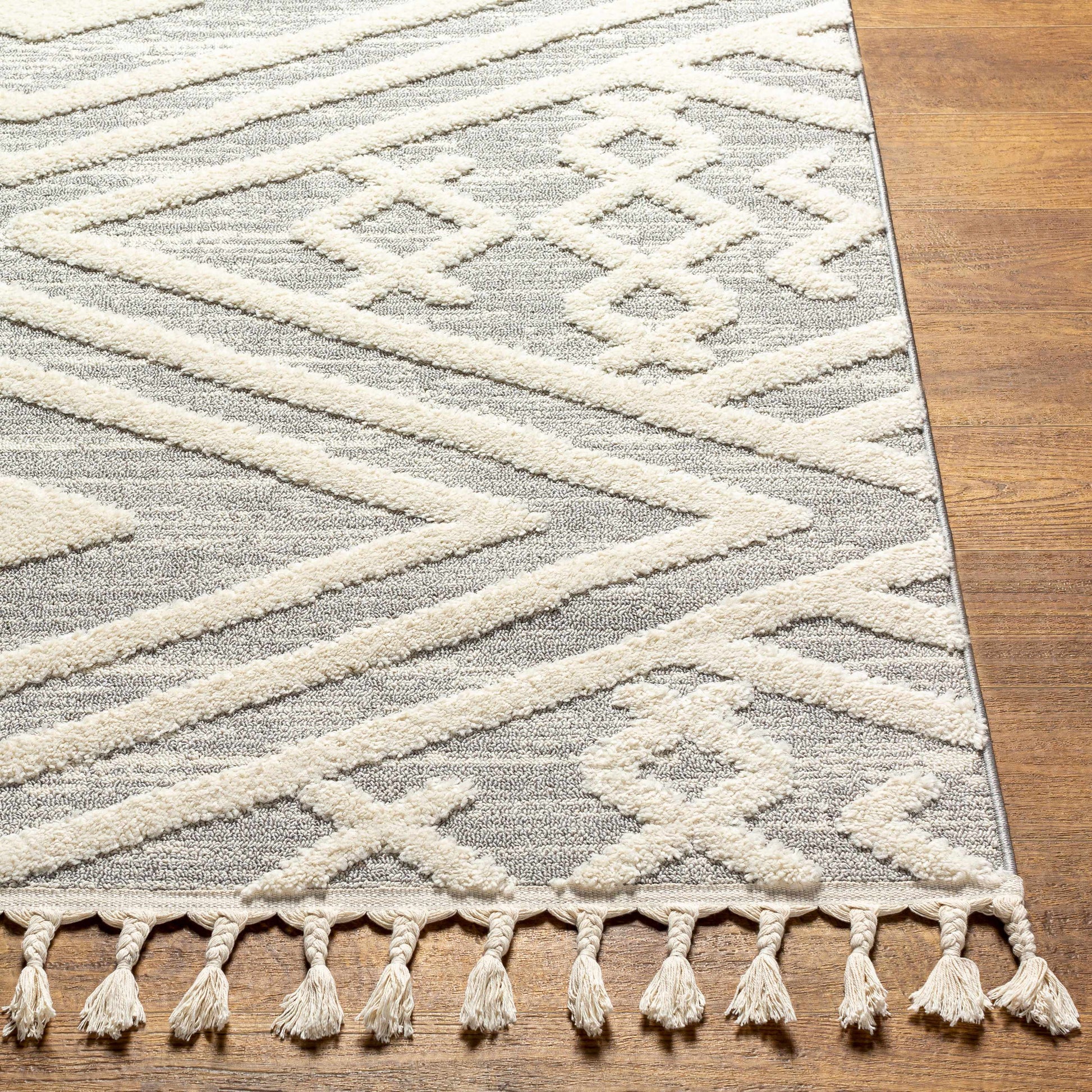 Nora NOA-2302 Machine Woven Rug