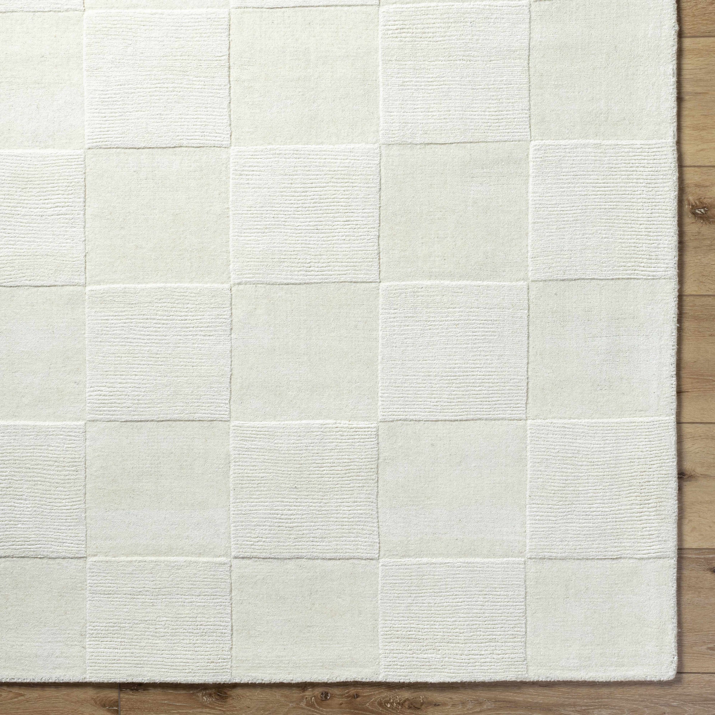 Mystique M-5473 Handmade Rug