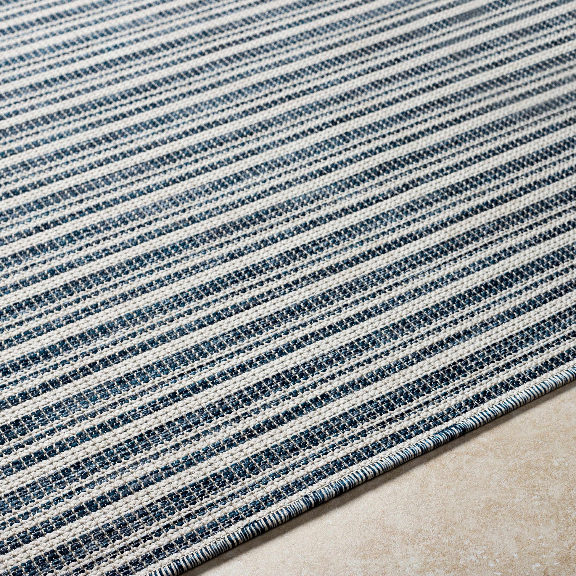 Hampton HPT-2308 Machine Woven Rug