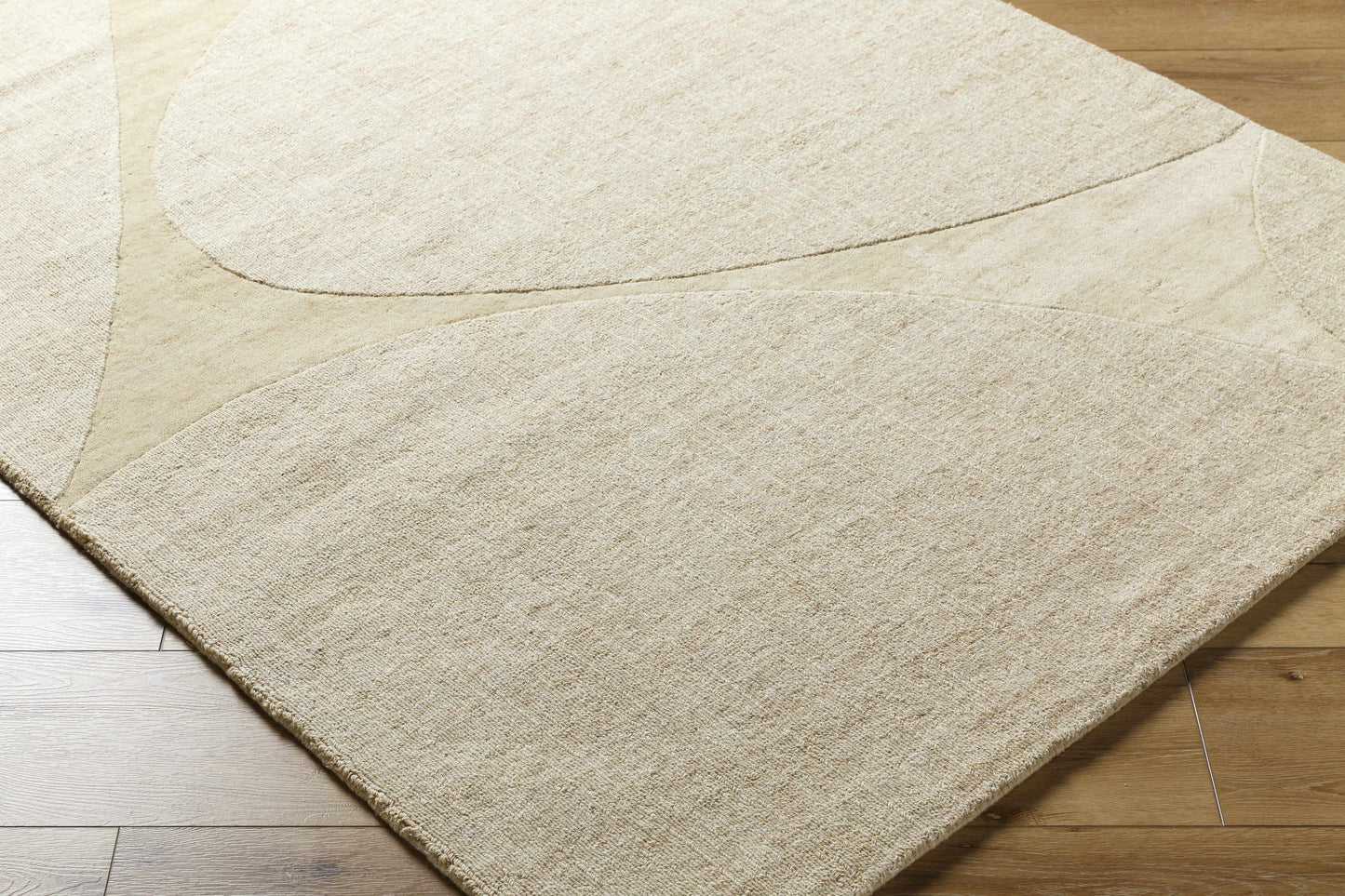 Mystique M-5475 Handmade Rug