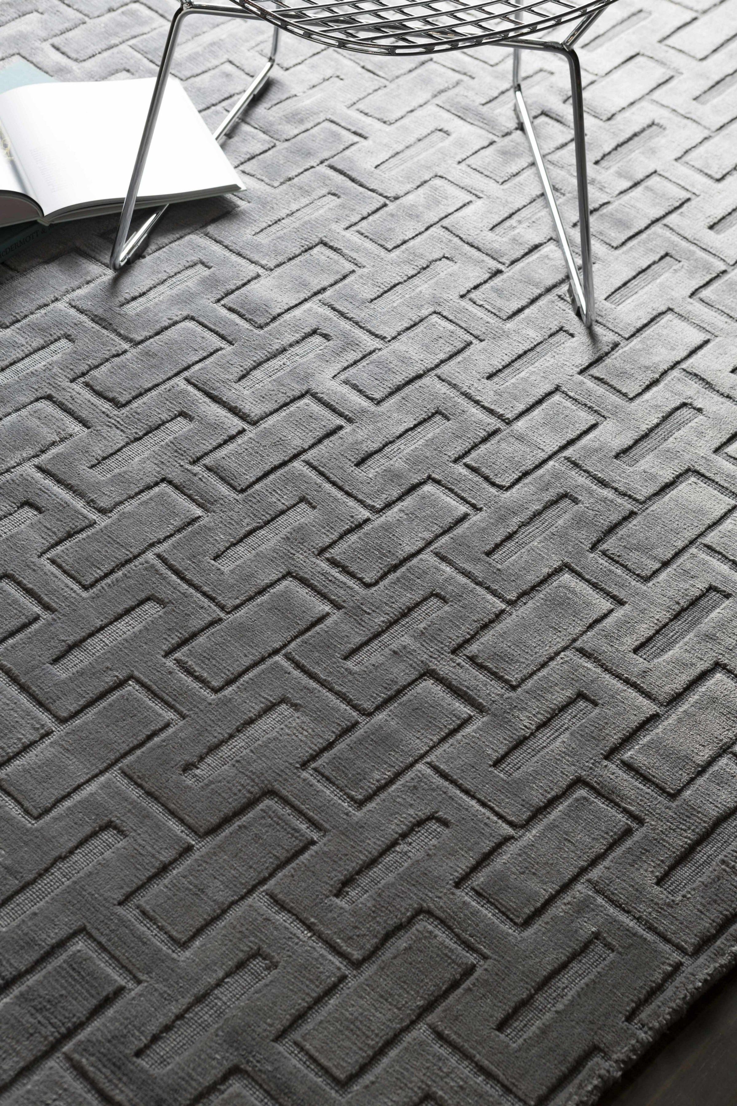 Castlebury CBY-7001 Hand Woven Rug