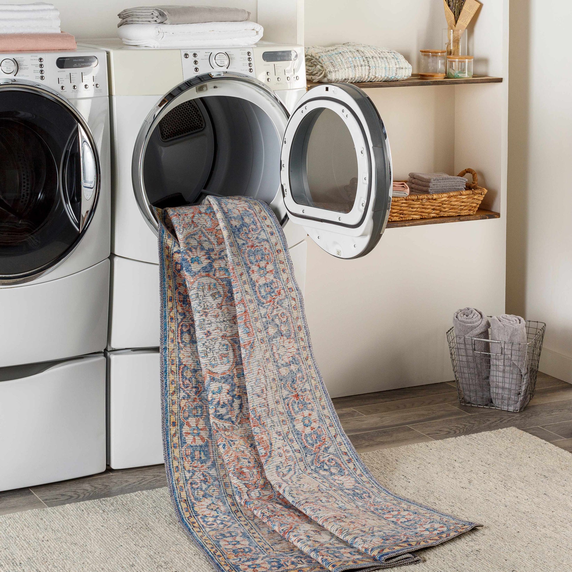 Colin CLN-2307 Machine Woven Rug