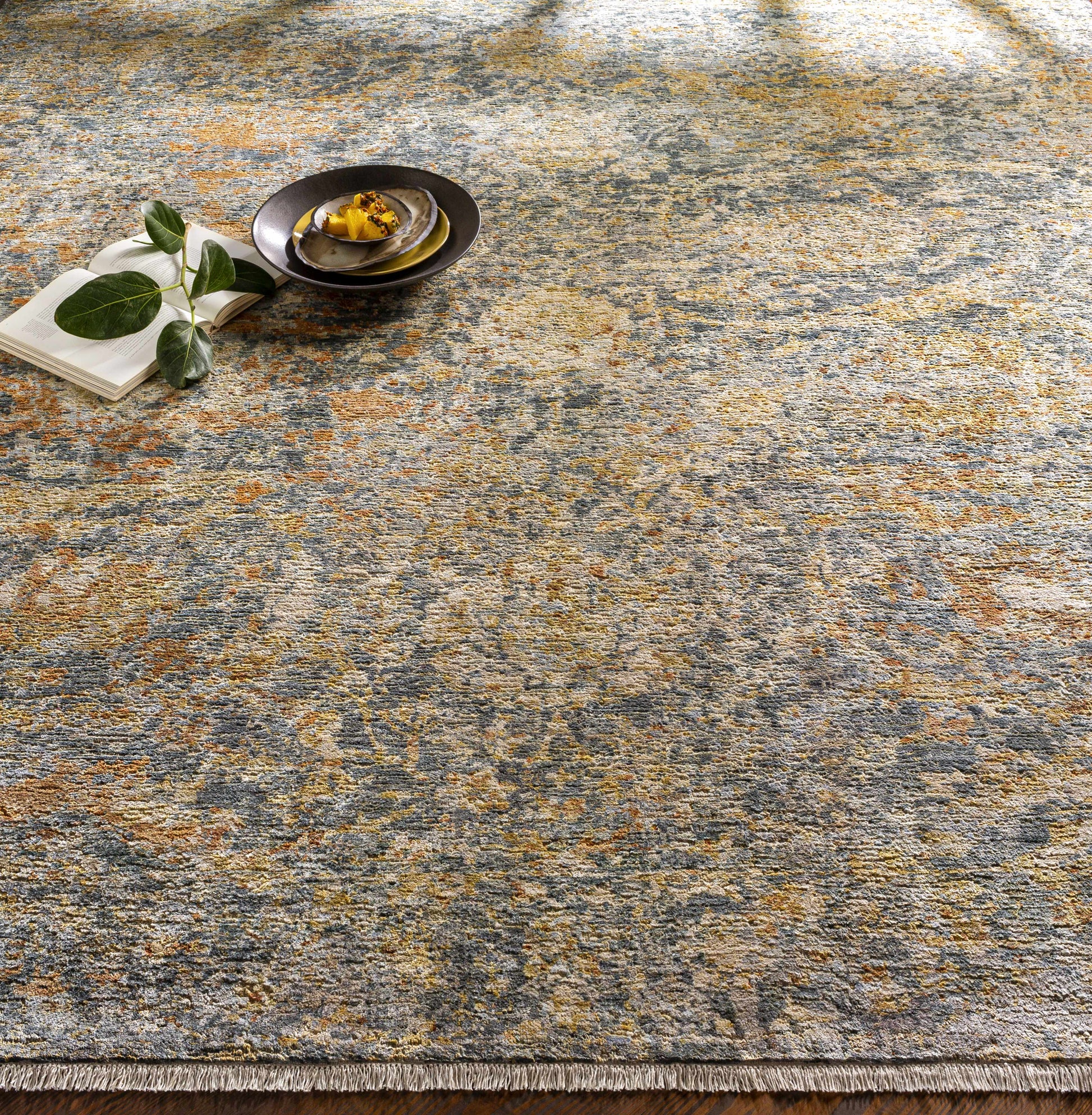 Govandi GOV-1000 Hand Knotted Rug