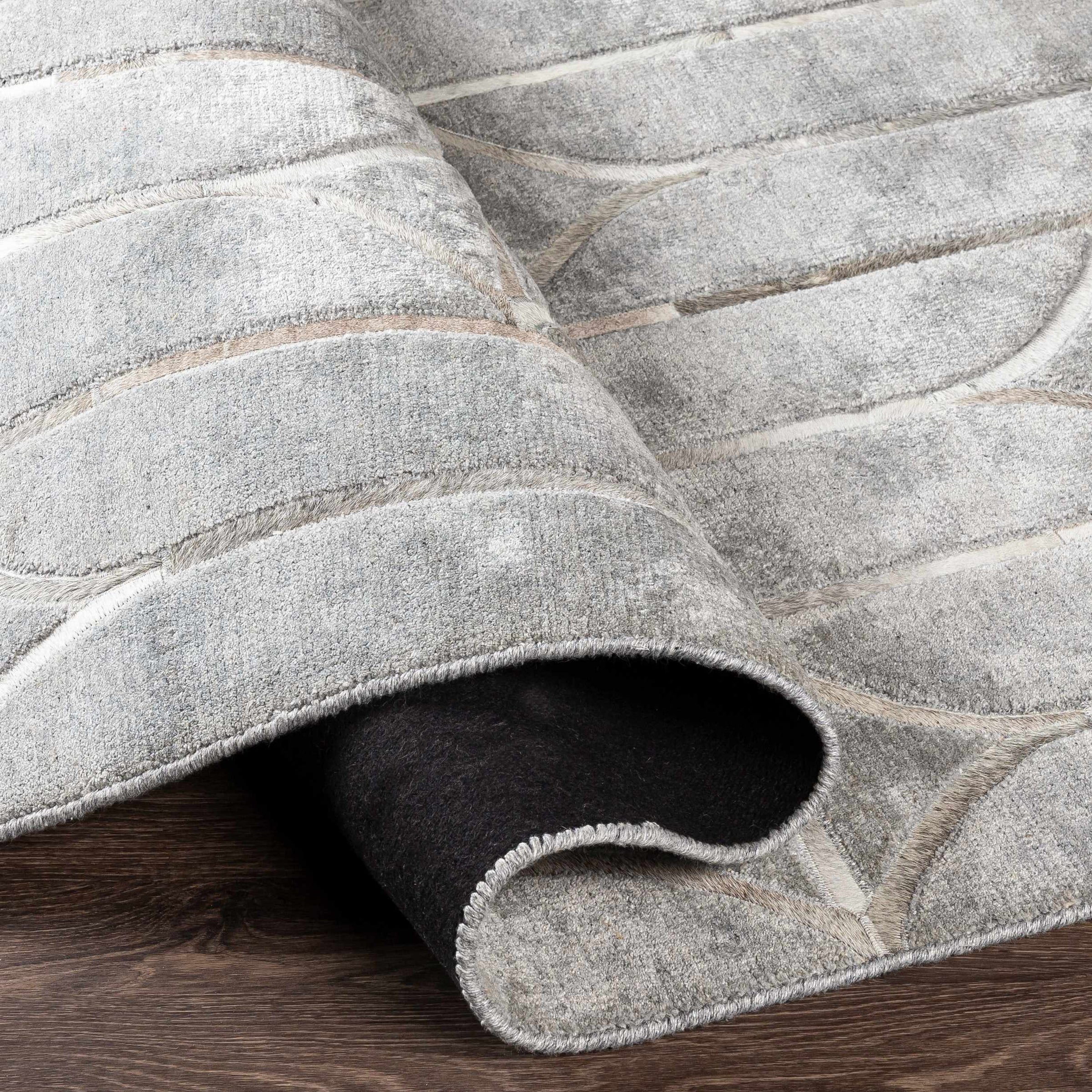 Eloquent ELQ-2301 Hand Crafted Rug