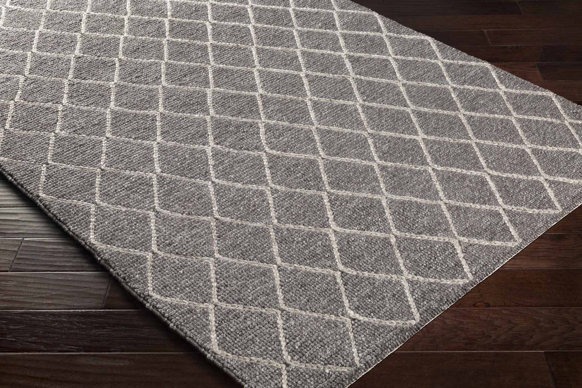 Whistler WSR-2301 Hand Woven Rug
