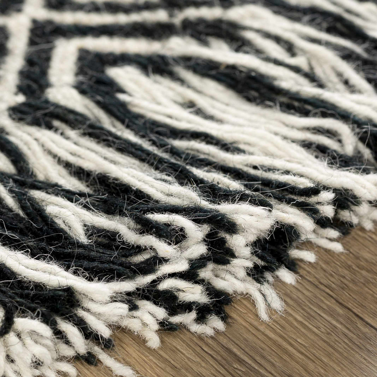 Zanafi ZNF-2303 Hand Woven Rug