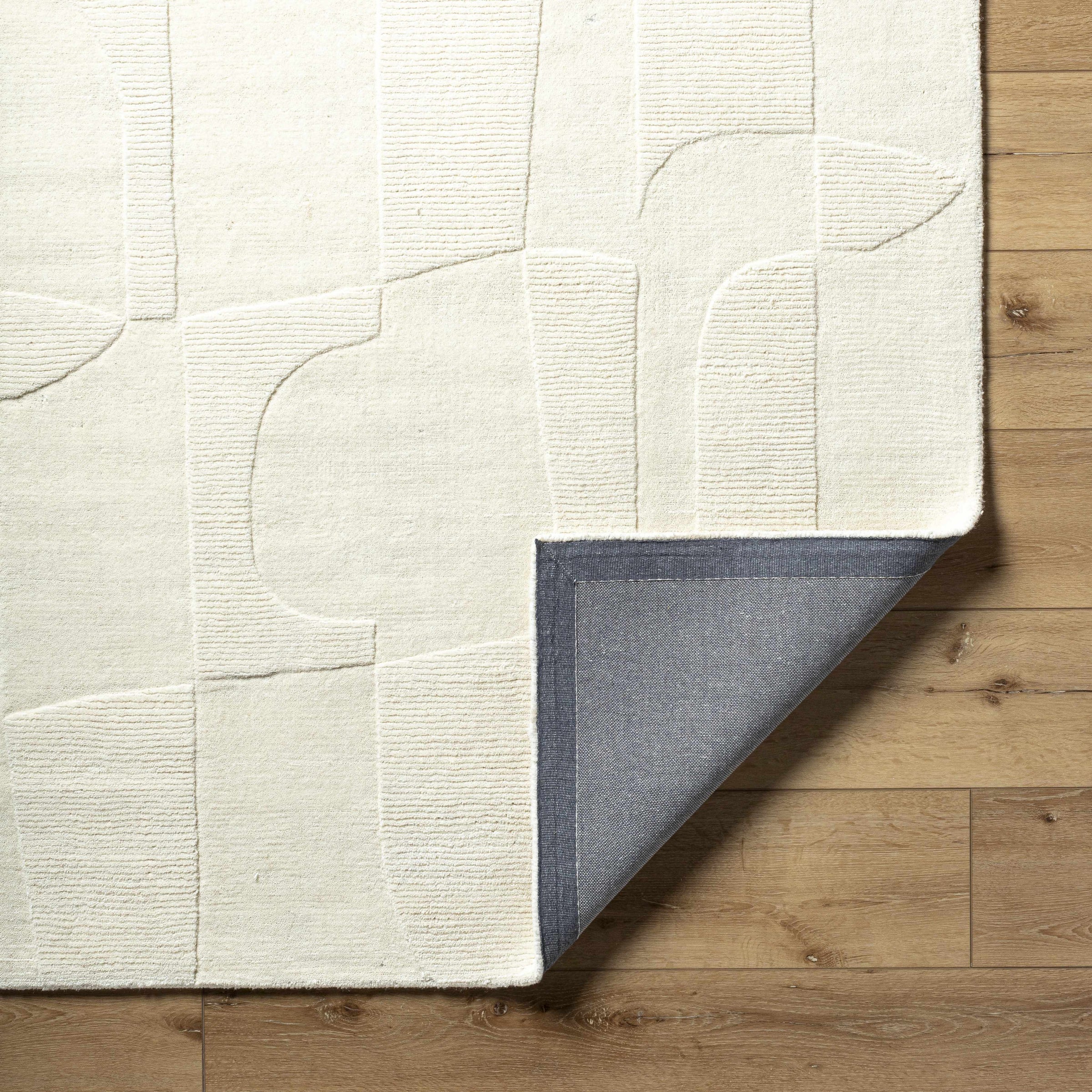 Mystique M-5474 Handmade Rug