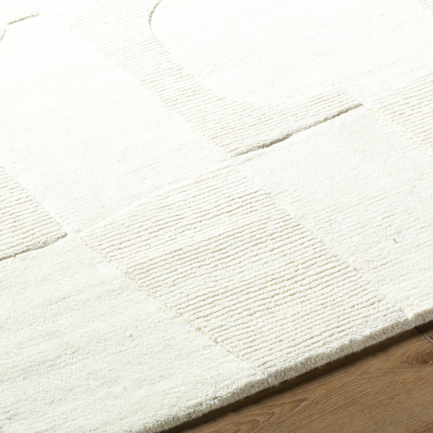 Mystique M-5474 Handmade Rug