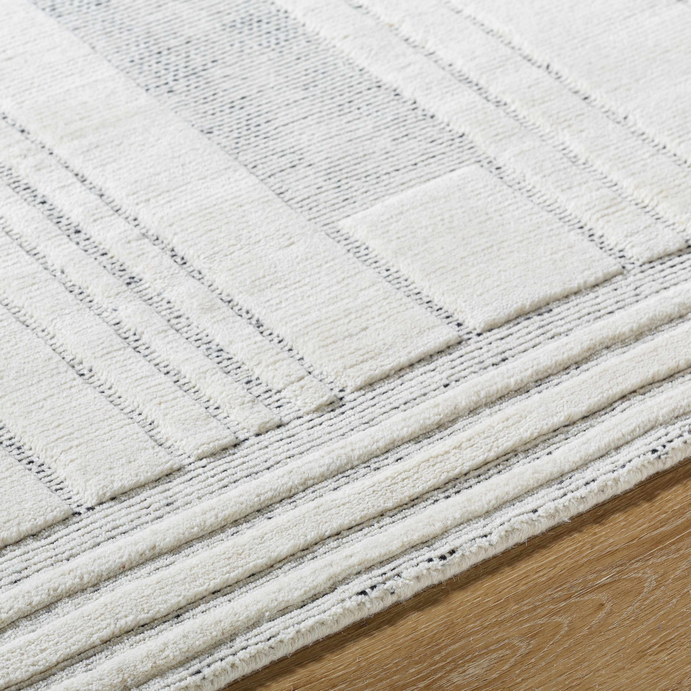 Rugs : MOL-2302