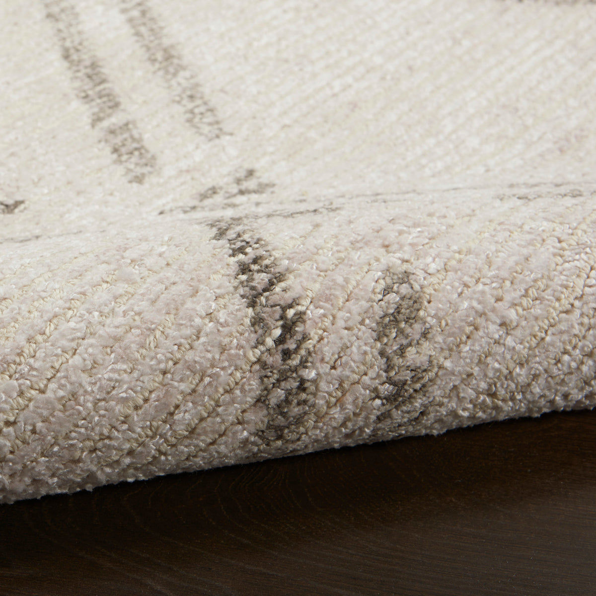 Venosa VSN01 Ivory/Grey Tufted Rug