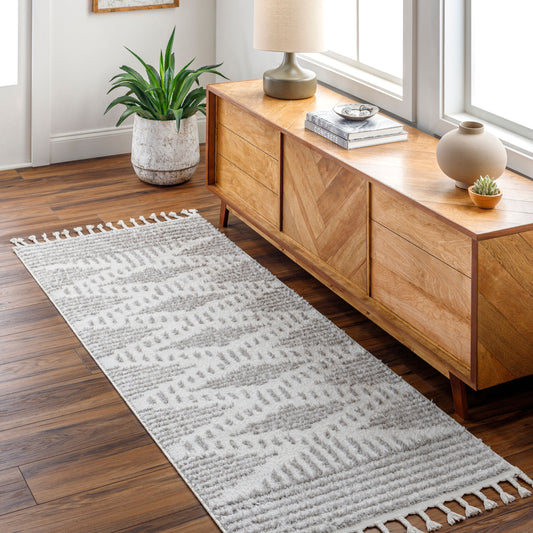 Alhambra AHB-2302 5' x 7' Machine Woven Area Rug