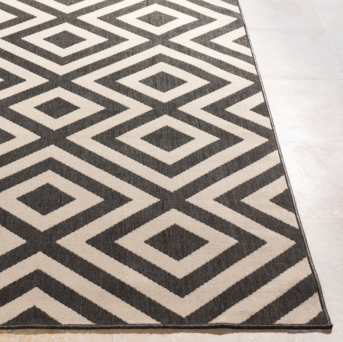 Alfresco ALF-9639 5' x 7' Machine Woven Indoor/Outdoor Area Rug