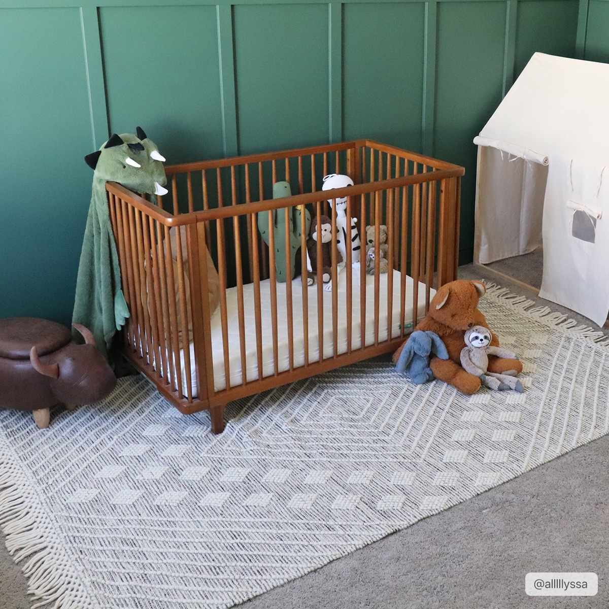 Hemingway HMG-2306 Hand Woven Rug