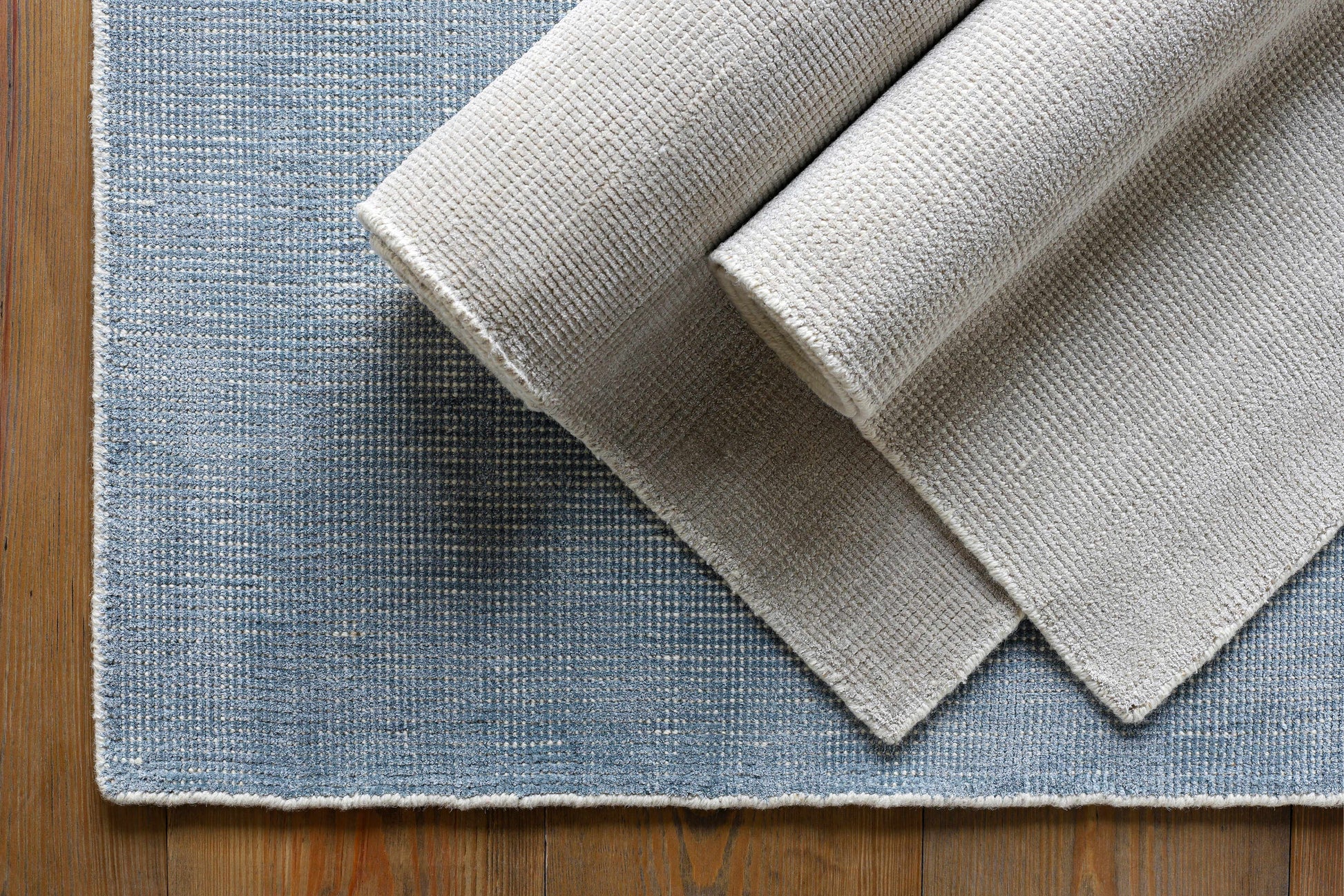 Amalfi AMF-2303 Hand Loomed Rug