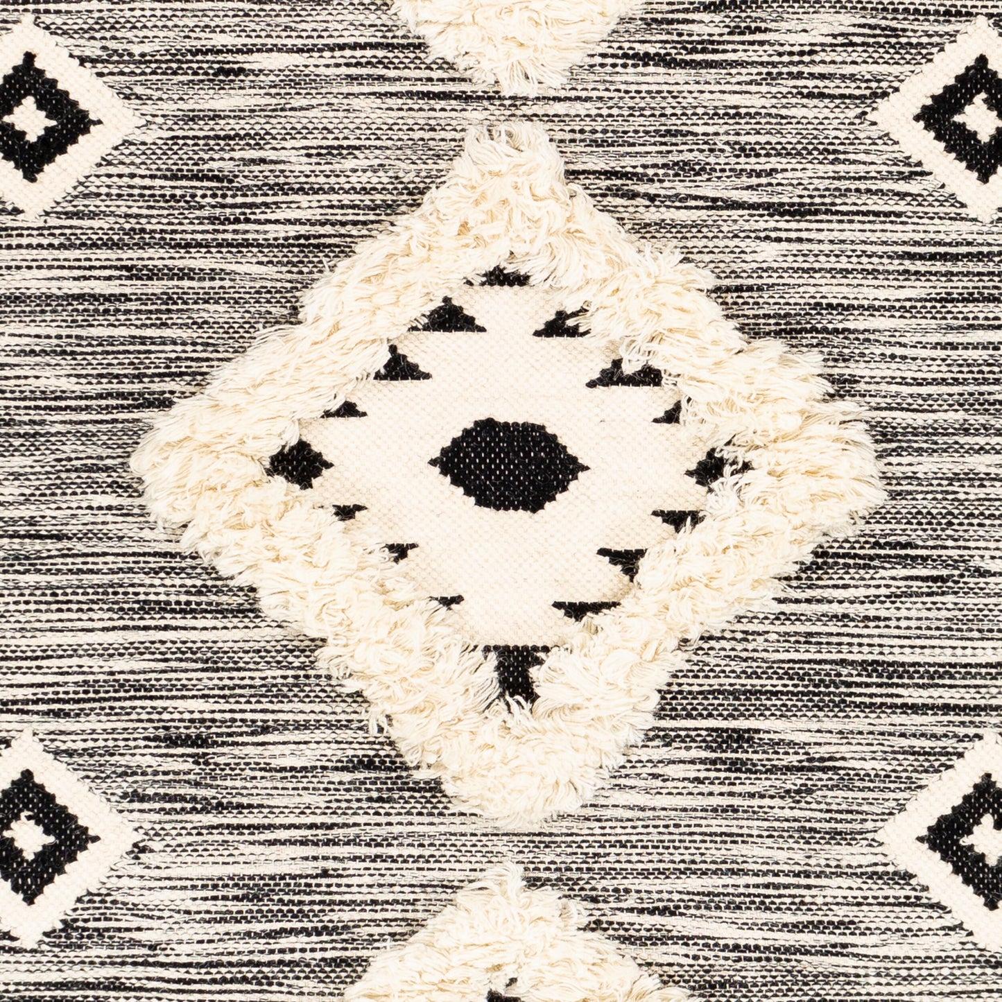 Apache APA-2302 2' x 3' Handmade Wool Accent Rug