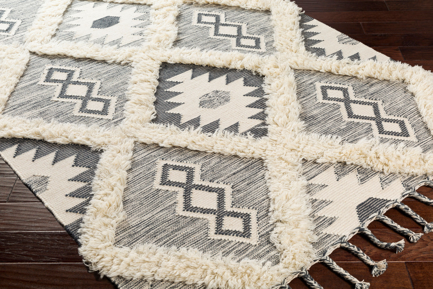Apache APA-2305 2' x 3' Handmade Wool Accent Rug