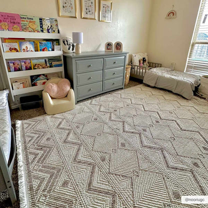 New Delhi NWH-2305 Machine Woven Rug