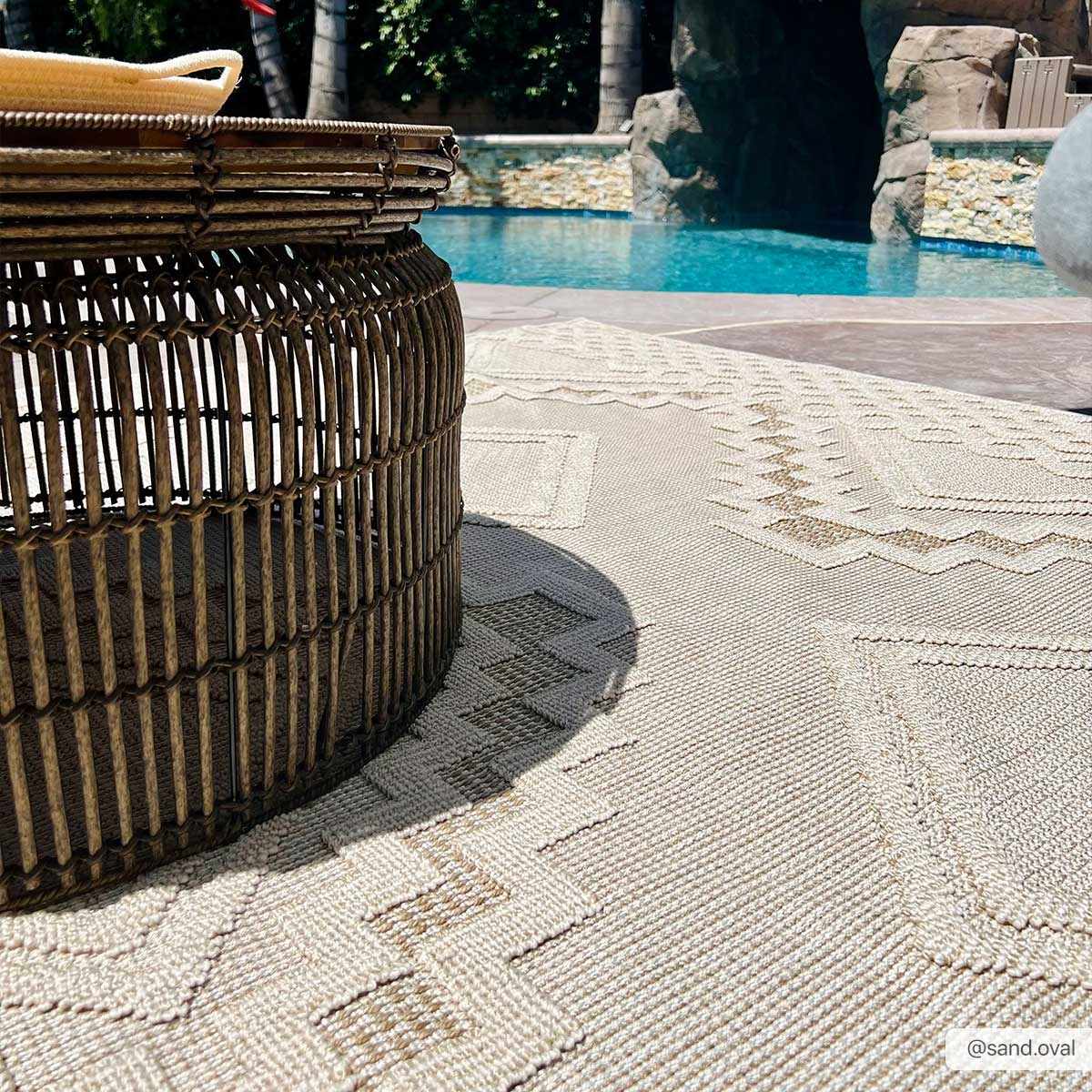 Rockport RPT-2306 Machine Woven Rug