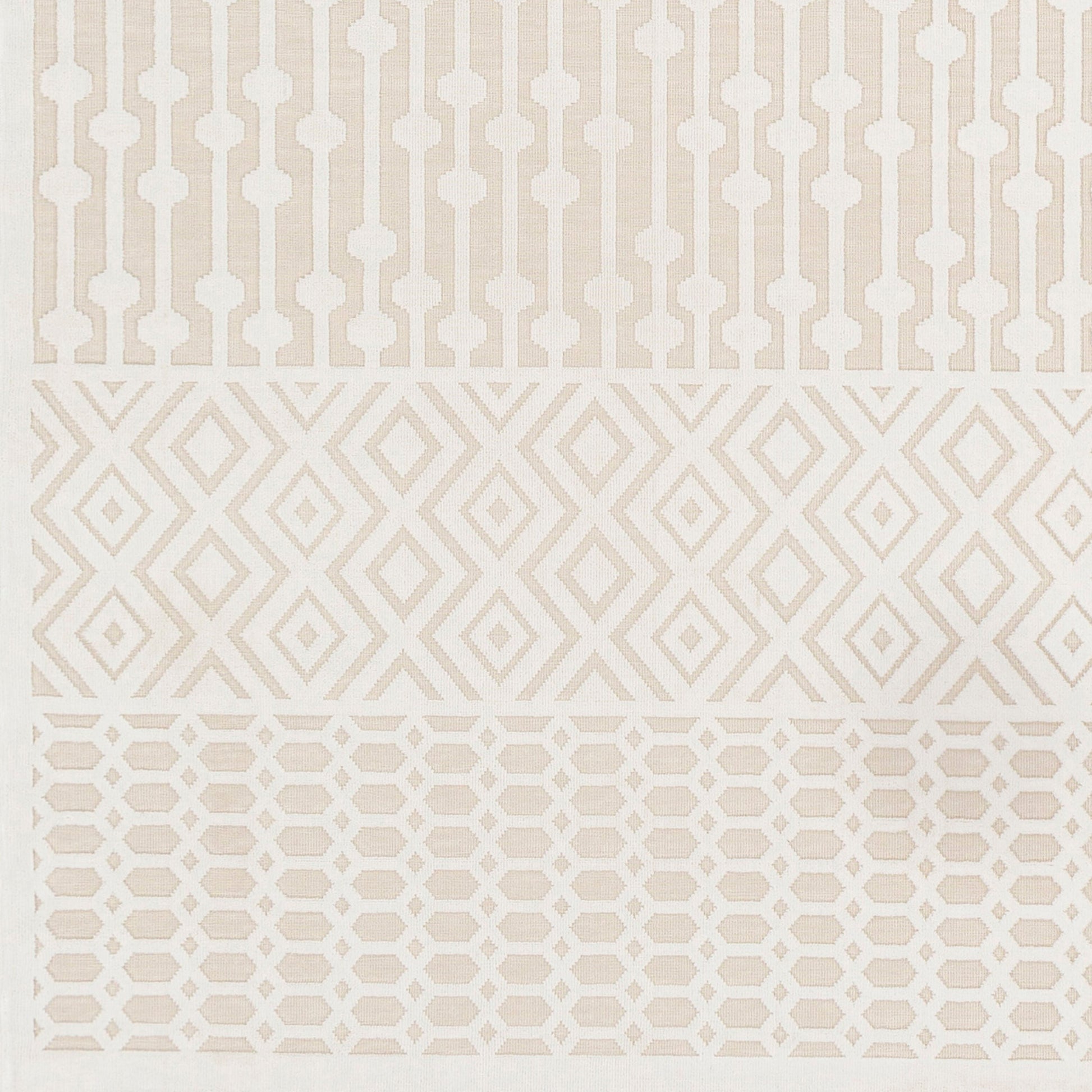Aesop ASP-2305 Machine Woven Rug