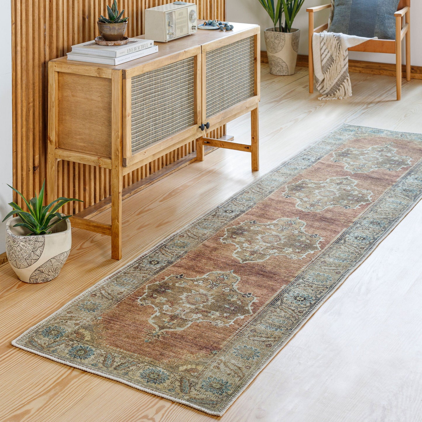 Antiquity AUY-2304 7ft Runner Machine Woven Runner Rug