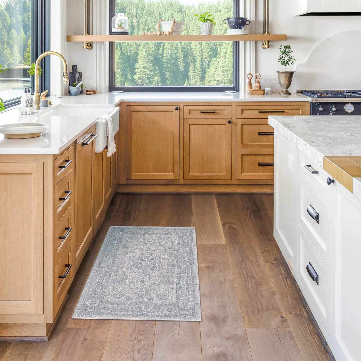 Avant Garde AVT-2302 Machine Woven Rug