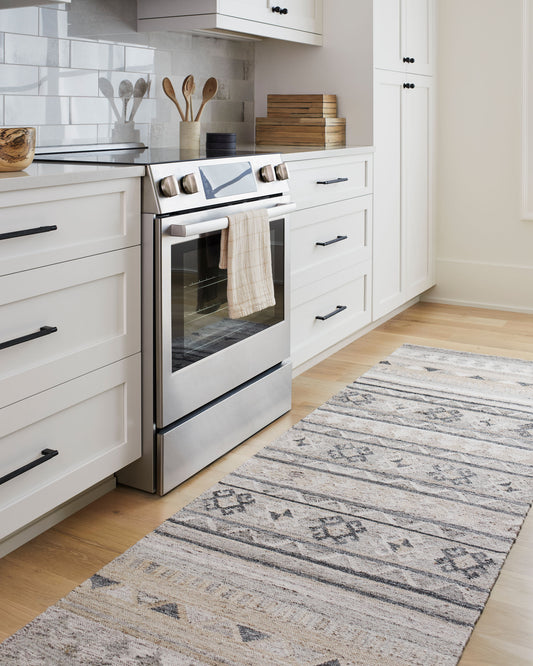 Alyssa AYS-2301 5' x 7' Handmade Recyled Area Rug