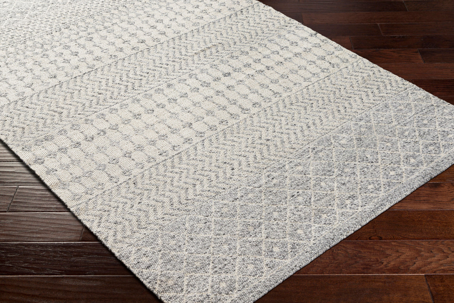 Azalea AZA-2303 2' x 3' Handmade Recyled Accent Rug