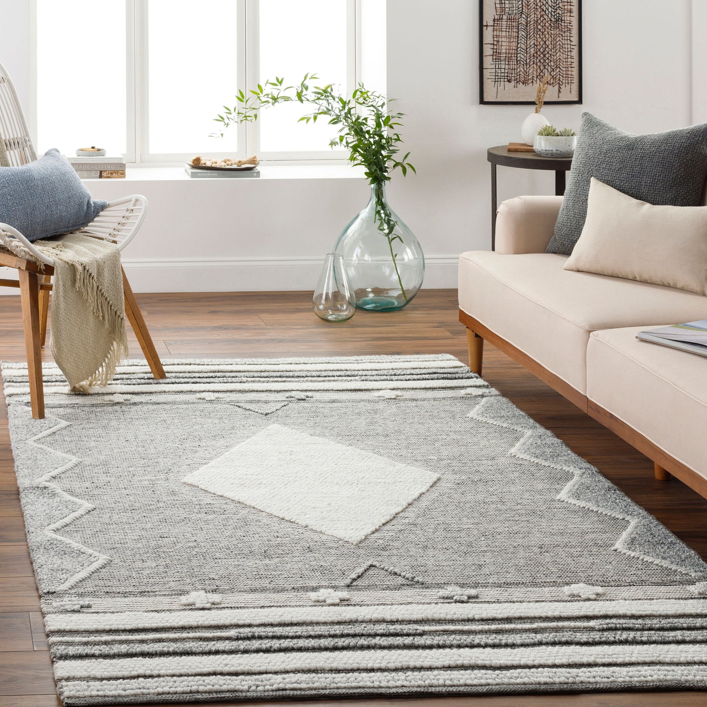 Azalea AZA-2317 2' x 3' Handmade Recyled Accent Rug