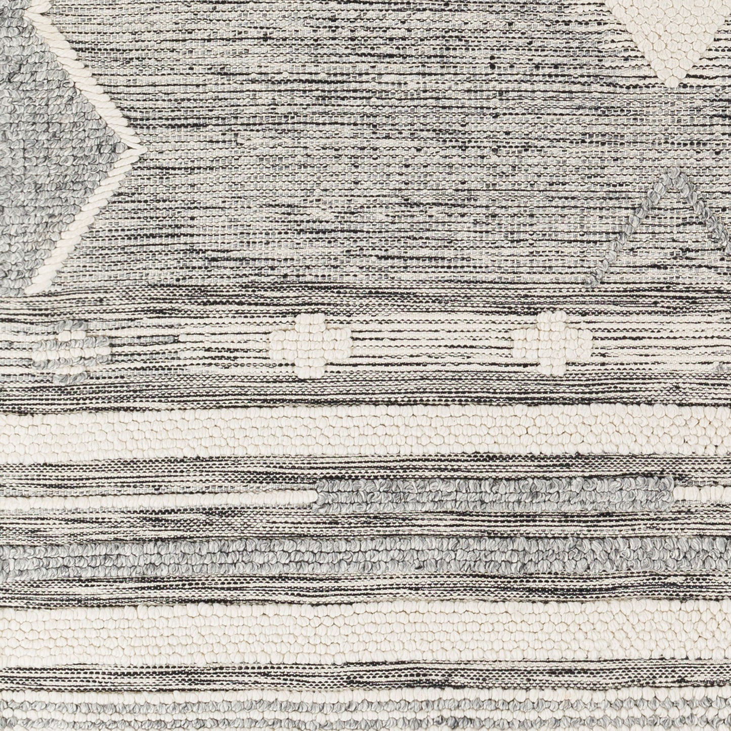 Azalea AZA-2317 2' x 3' Handmade Recyled Accent Rug