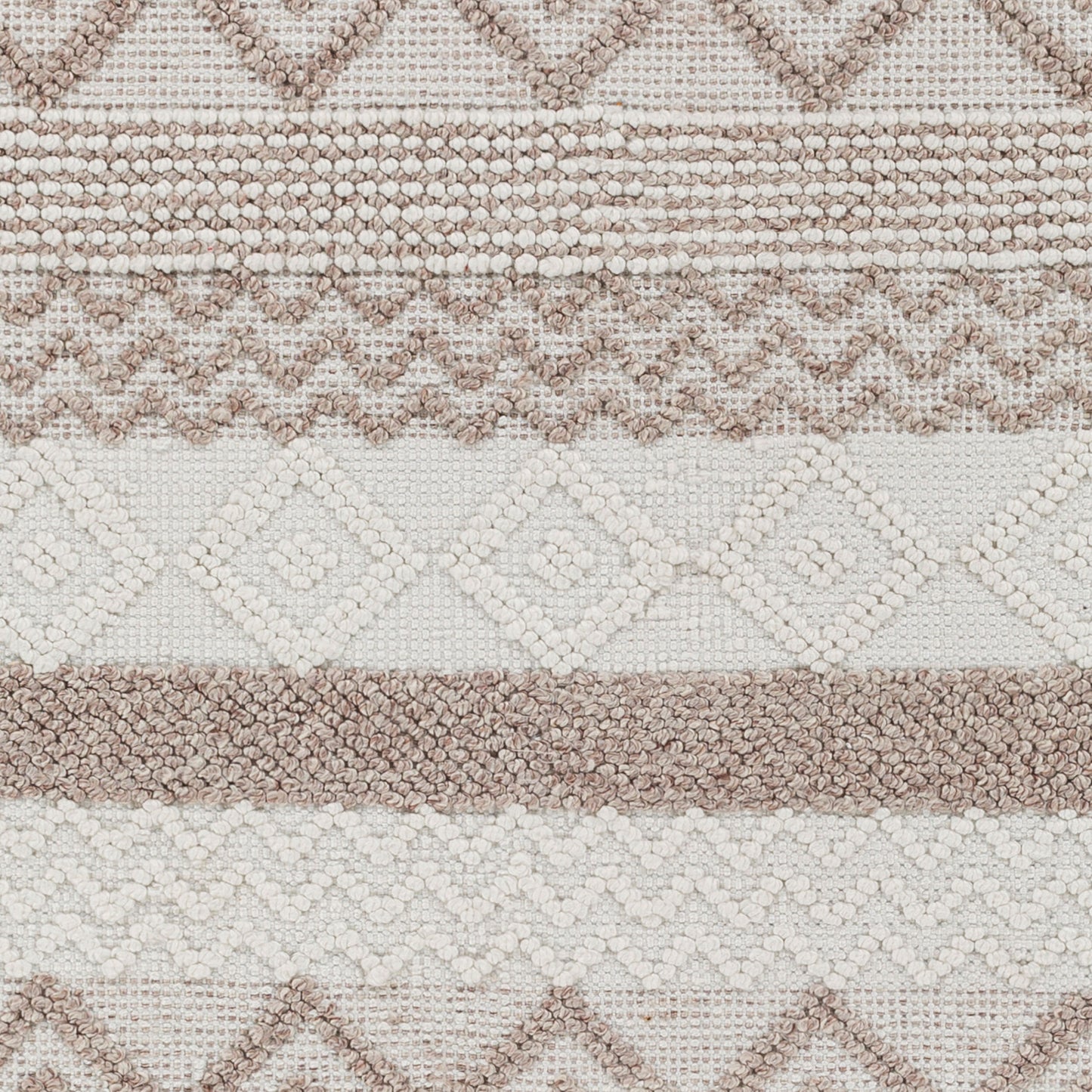 Azalea AZA-2324 2' x 3' Handmade Recyled Accent Rug