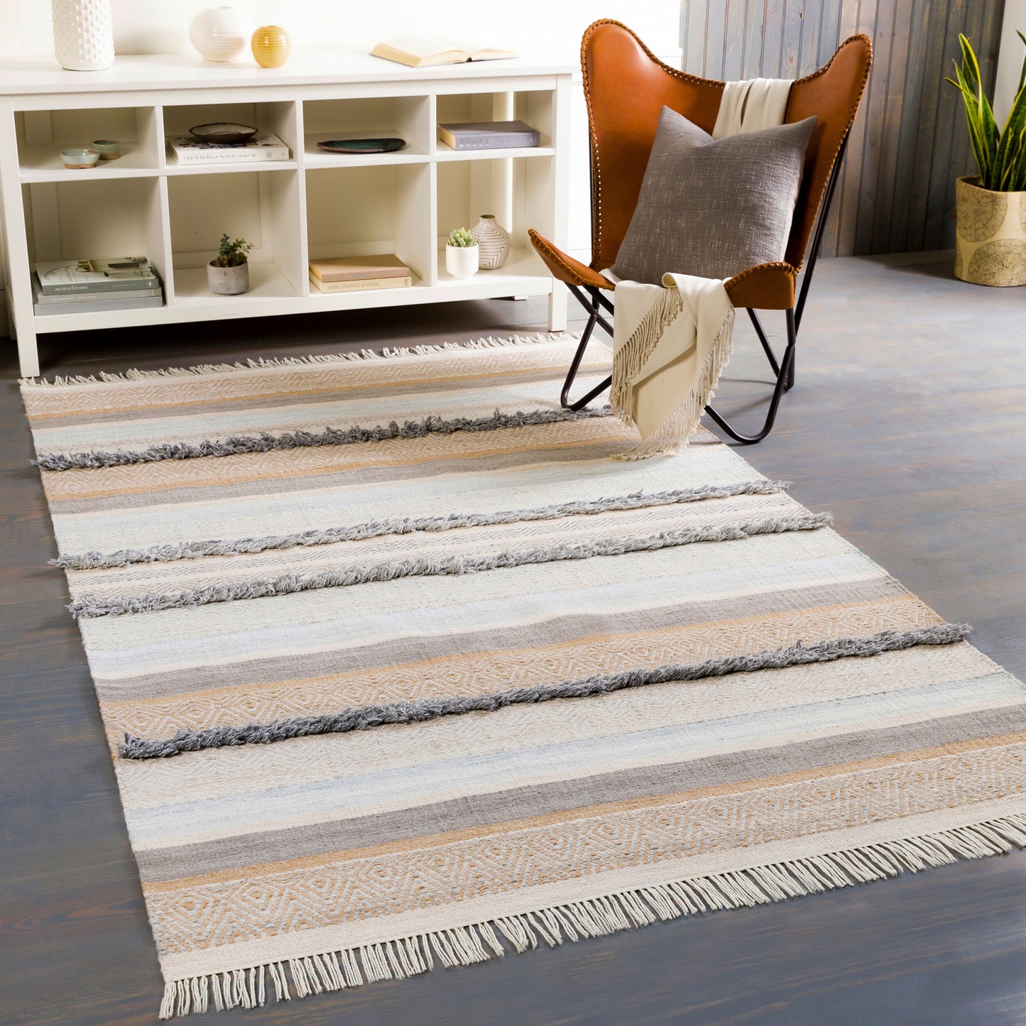 Azalea AZA-2331 5' x 7' Handmade Recyled Area Rug