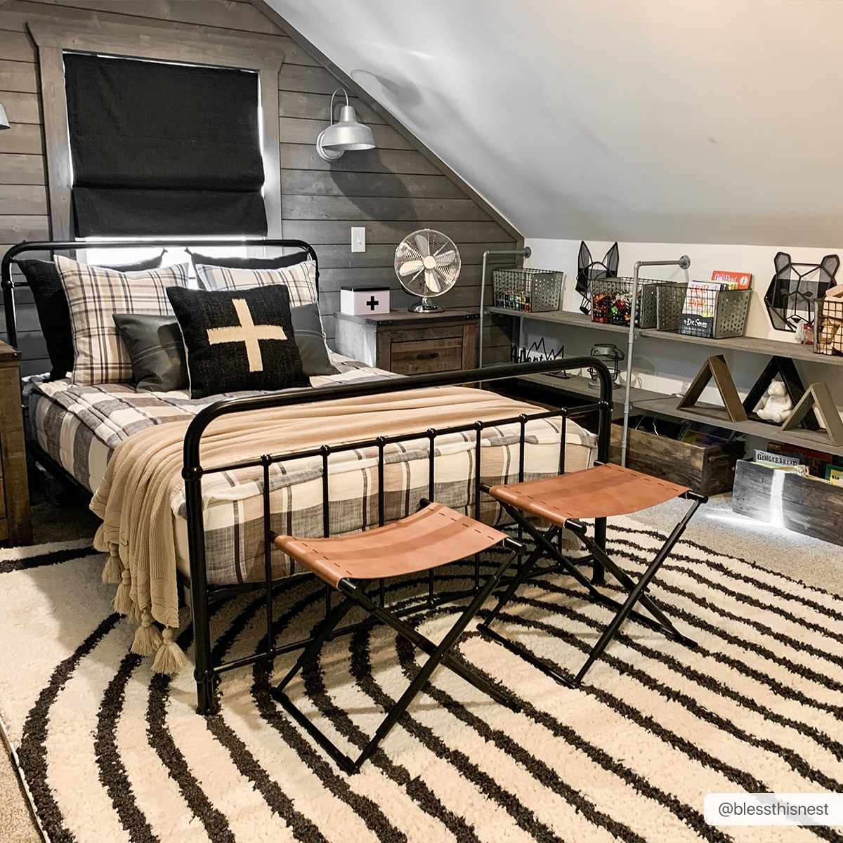 Birmingham BMM-2312 Machine Woven Rug