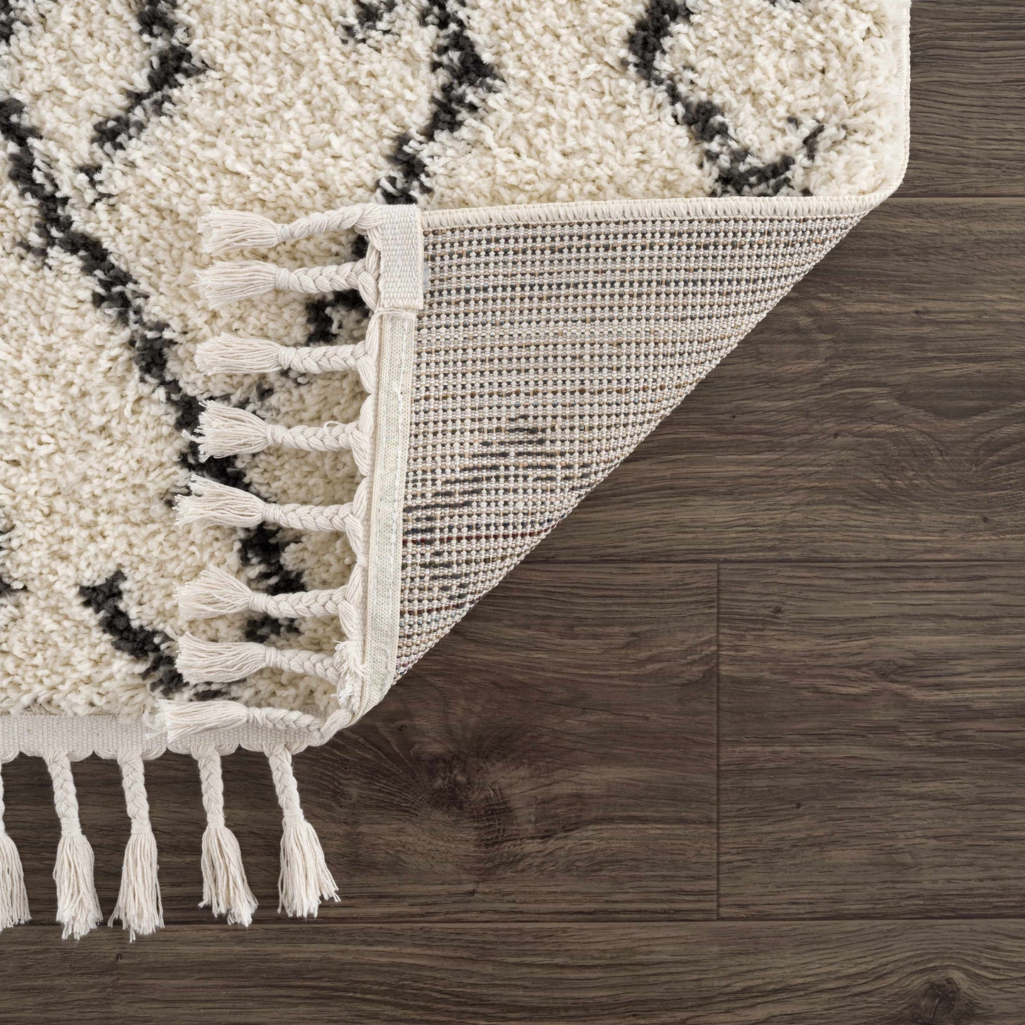 Berber Shag BBE-2301 Machine Woven Rug