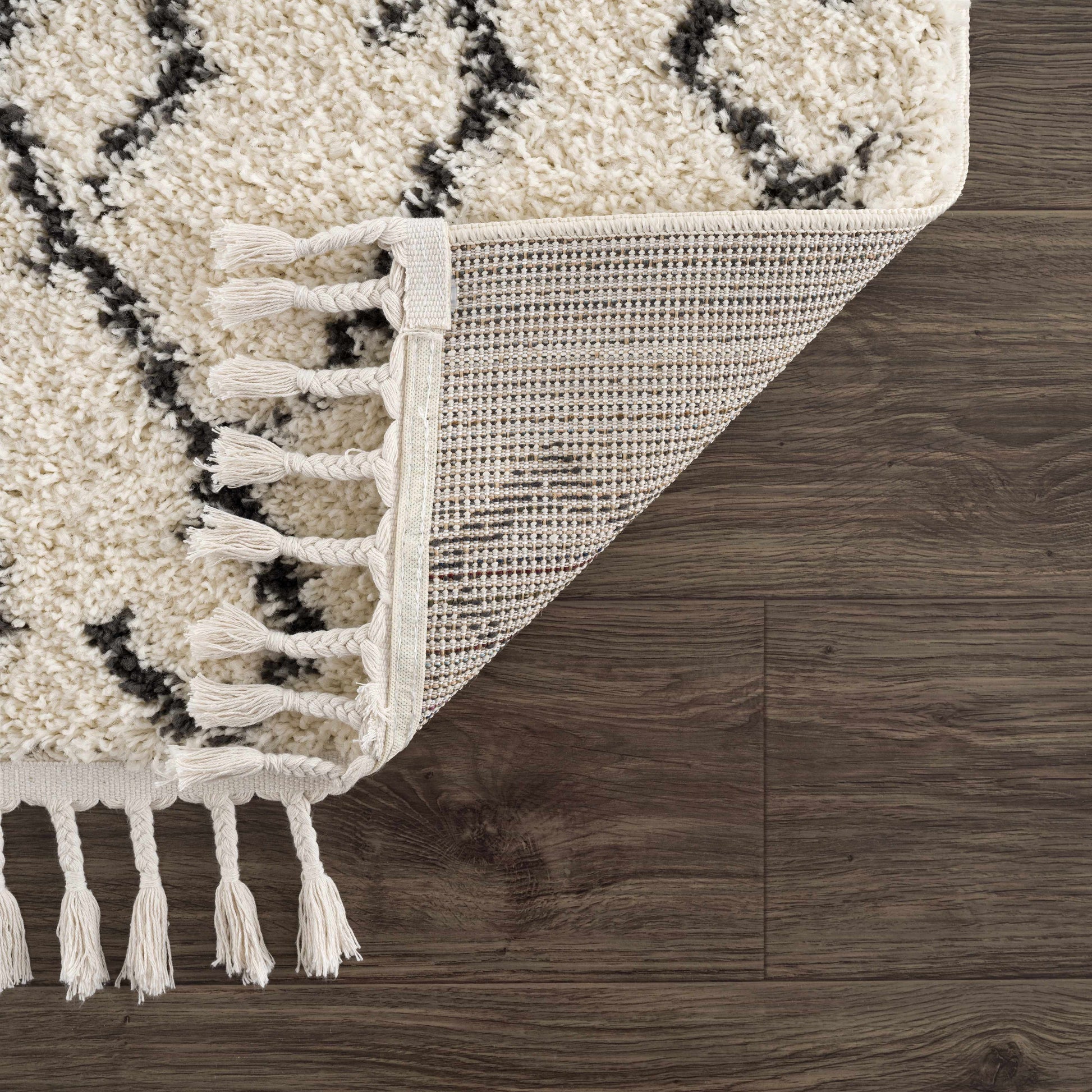 Berber Shag BBE-2301 Machine Woven Rug