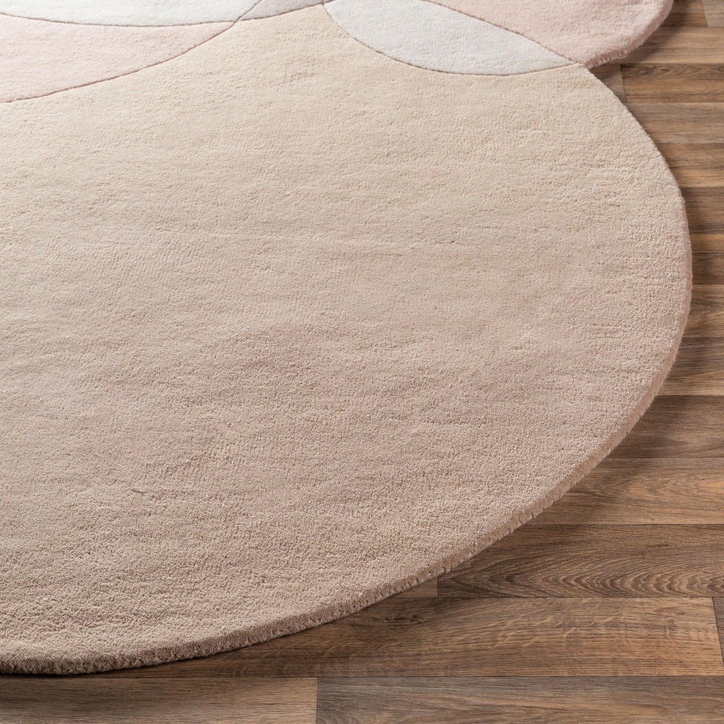 Beck BCK-1007 2' x 3' Handmade Wool Accent Rug