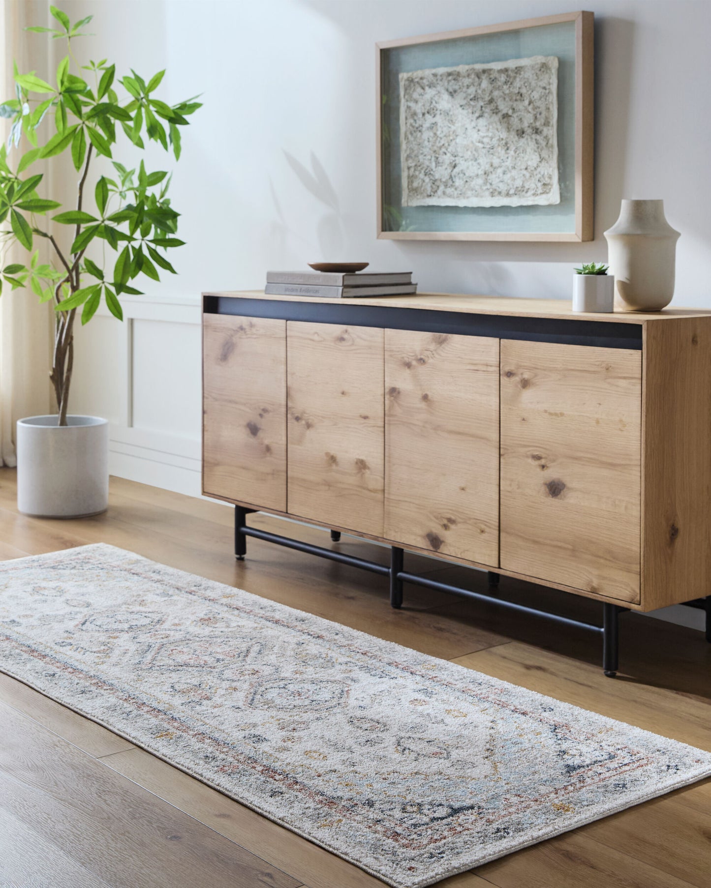 Beckham BCM-2321 2' x 3' Machine Woven Accent Rug