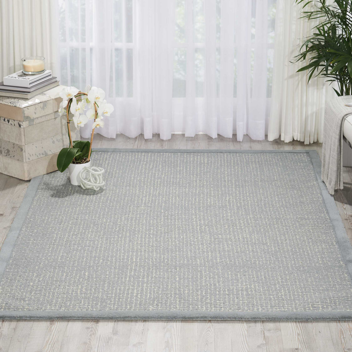River Brook KI809 Light Blue Ivory Tufted Rug