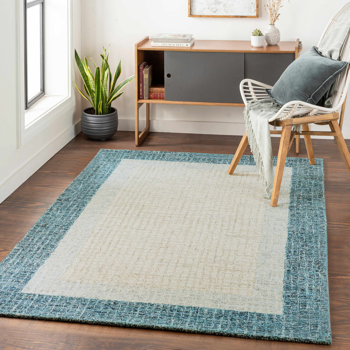 Bordighera Hand Tufted Rug